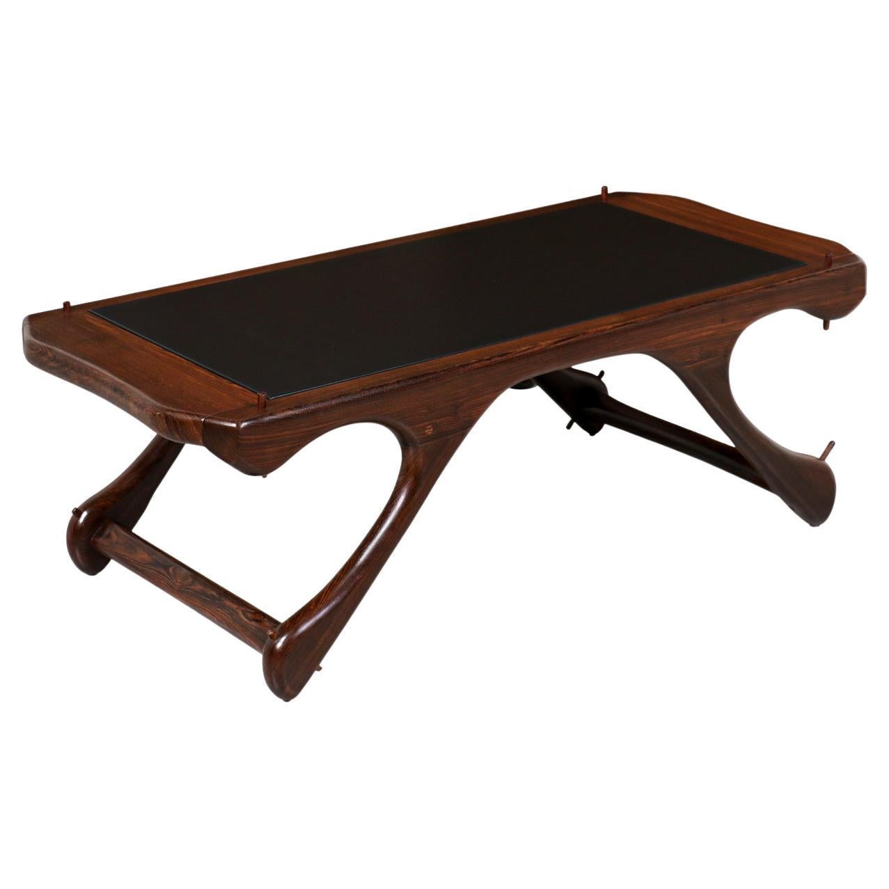 Table basse en palissandre sculpté et cuir de Don Shoemaker pour Señal Furniture