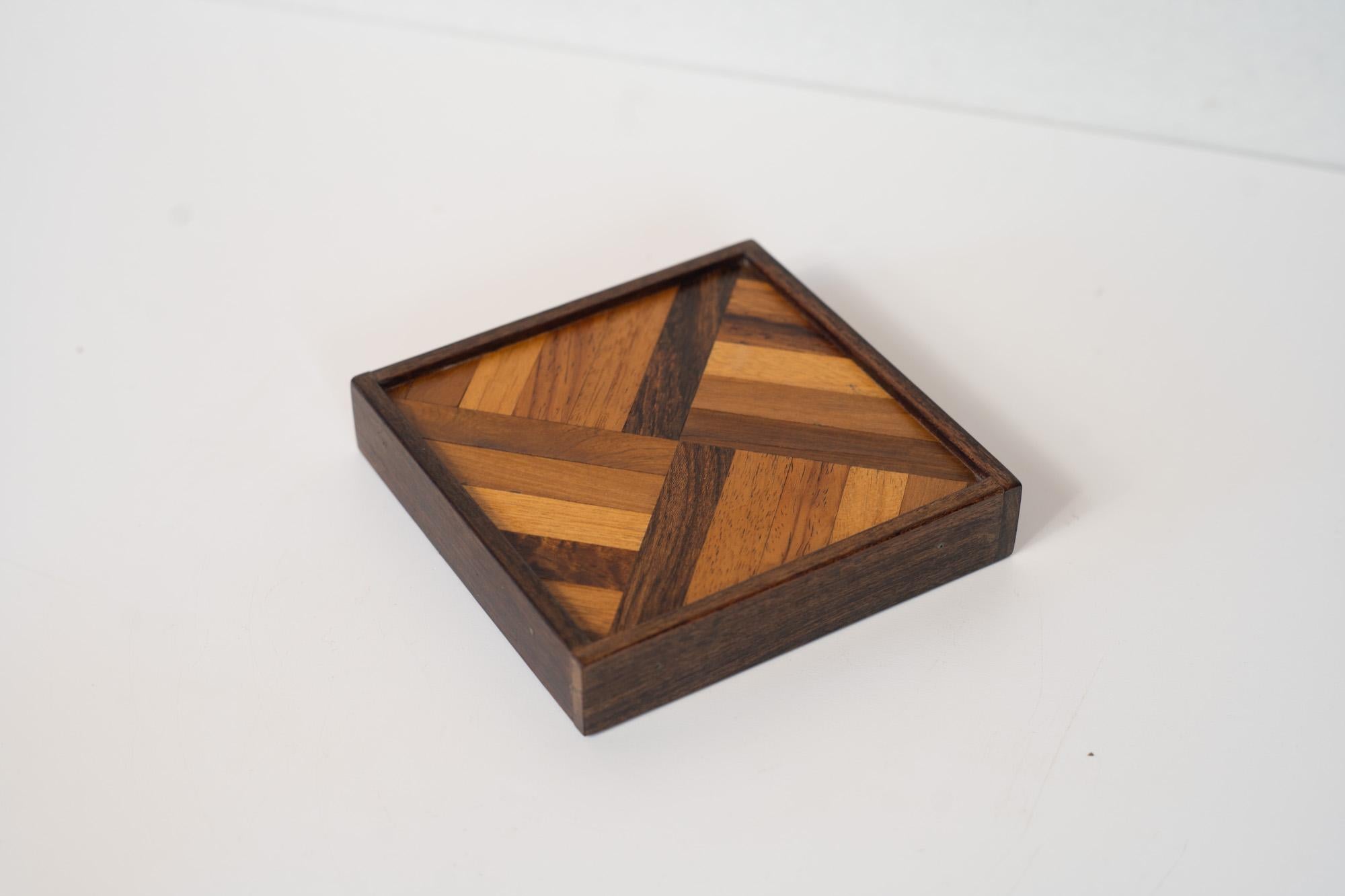 Don Shoemaker - Senal Exotic Mixed Hardwoods Rosewood Trinket Box Made in Mexico For Sale 2