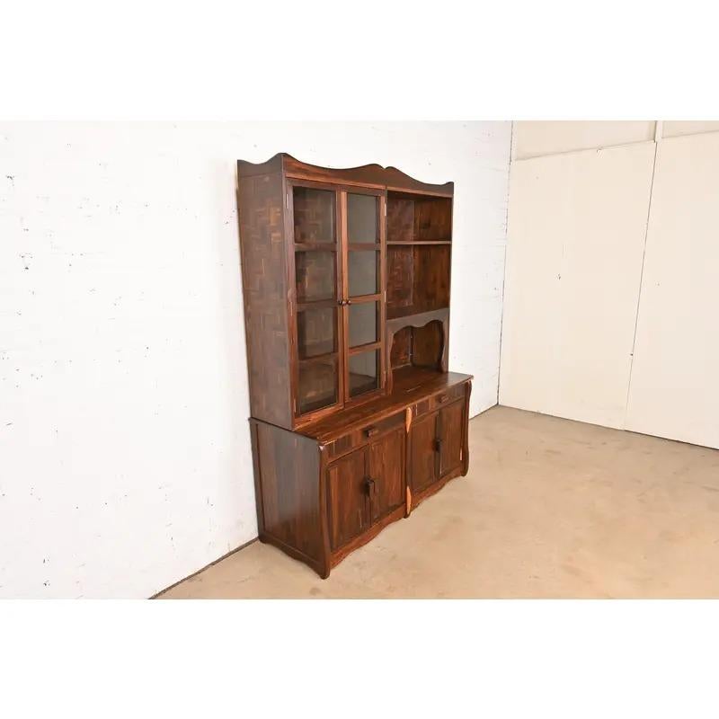 Mobile libreria in legno di palissandro di cocobolo dello Studio A di Don Shoemaker, CIRCA ANNI '70 In condizioni buone in vendita a South Bend, IN