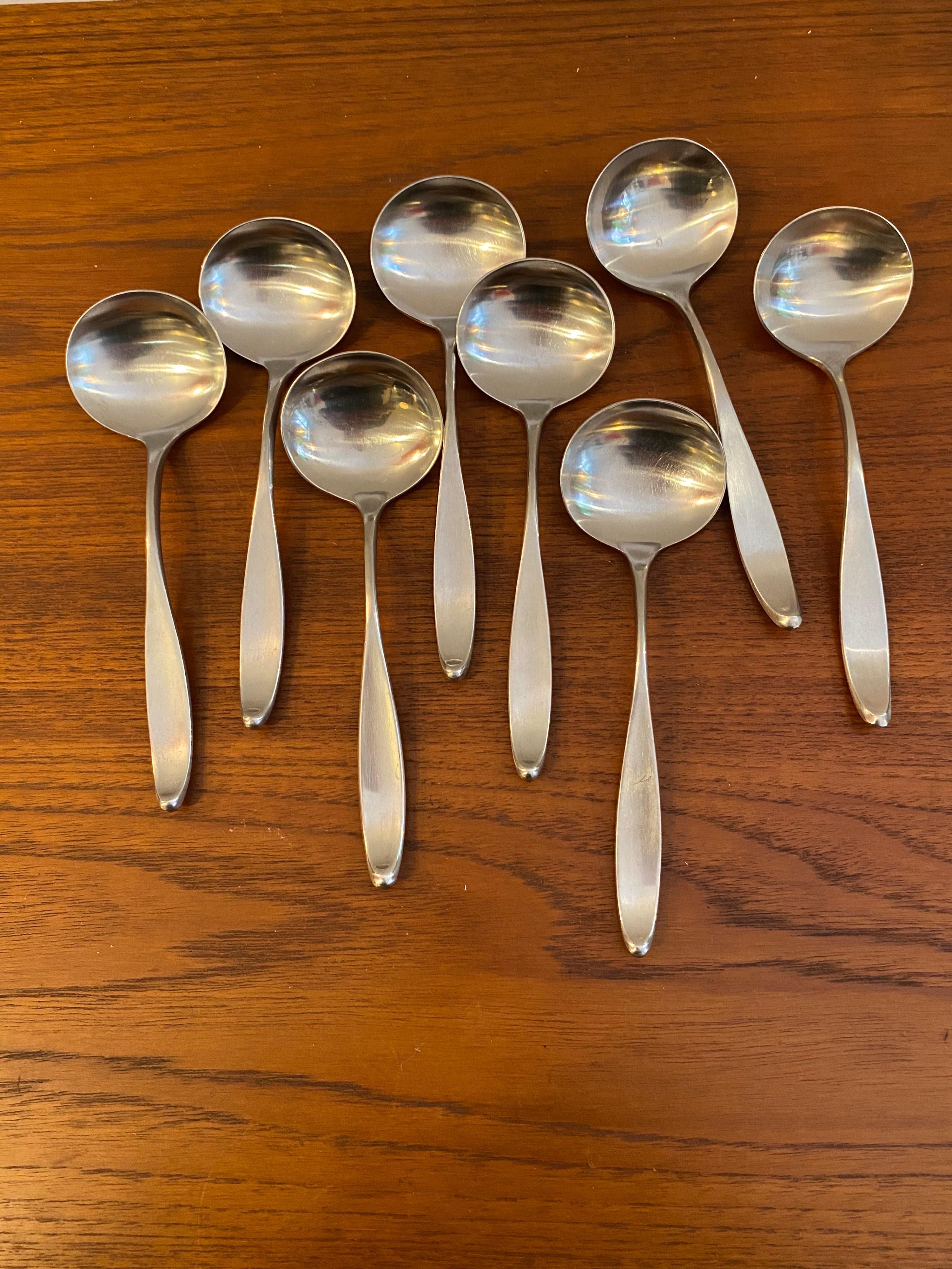 Don Walance for Lauffer Design 2 Service for 8 43 Piece In Good Condition In Philadelphia, PA
