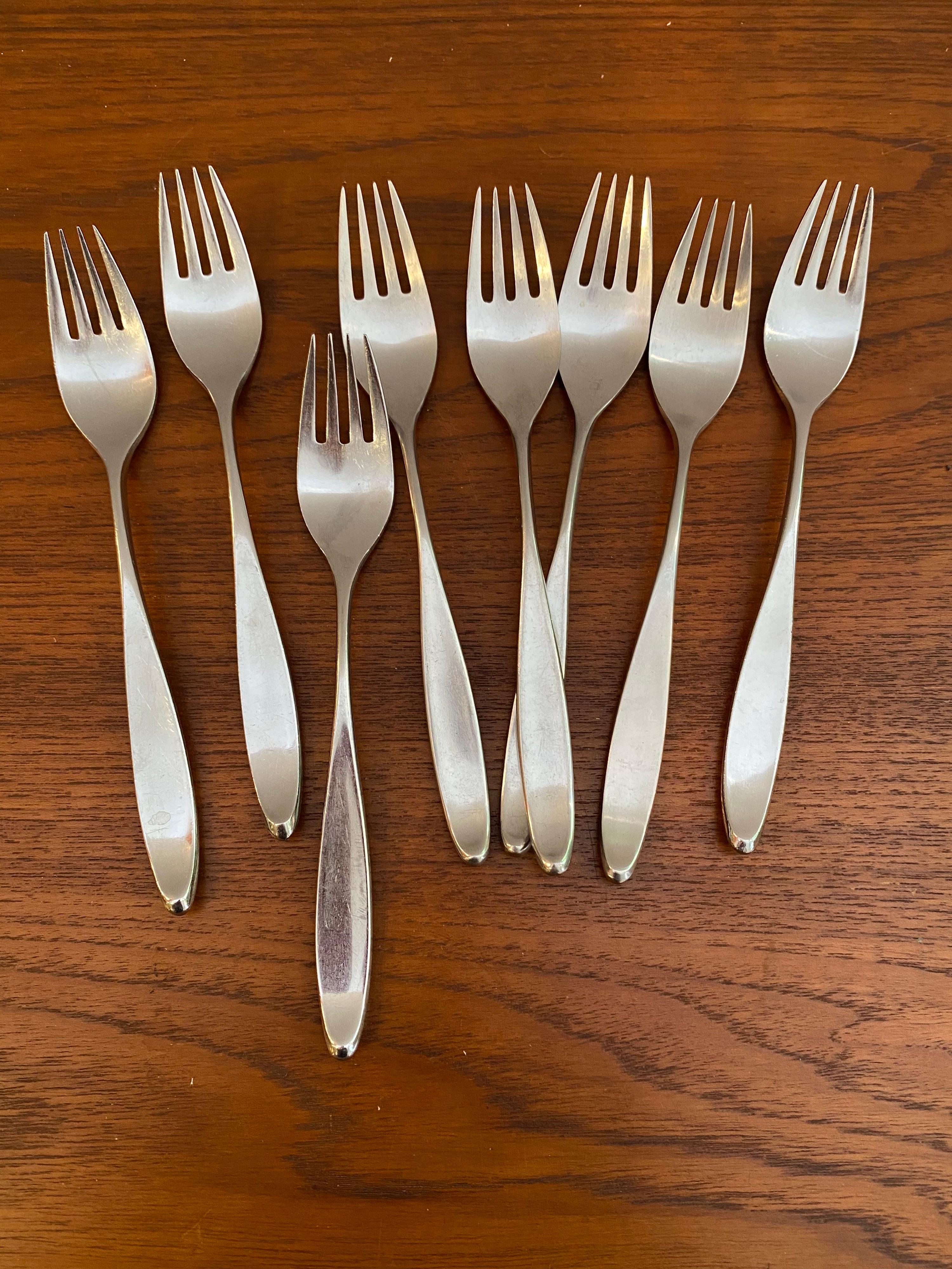 Mid-20th Century Don Walance for Lauffer Design 2 Service for 8 43 Piece