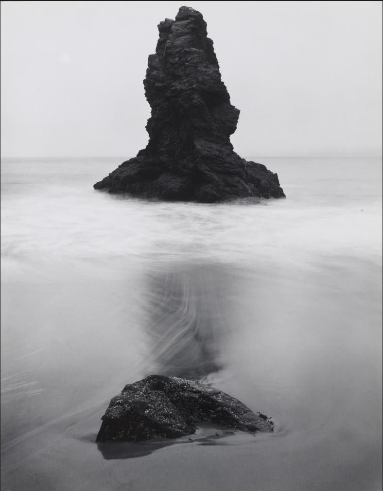Don Worth Landscape Photograph – Rock und Surf, San Francisco