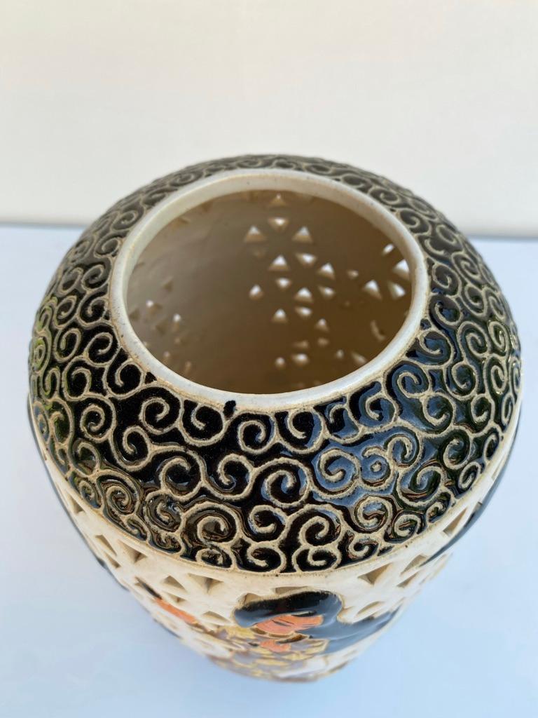 Dona Ceramics Vietnam 1940's Ceramic Lantern For Sale 3