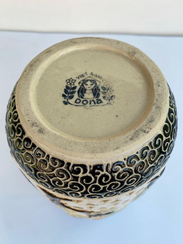Dona Ceramics Vietnam 1940's Ceramic Lantern For Sale at