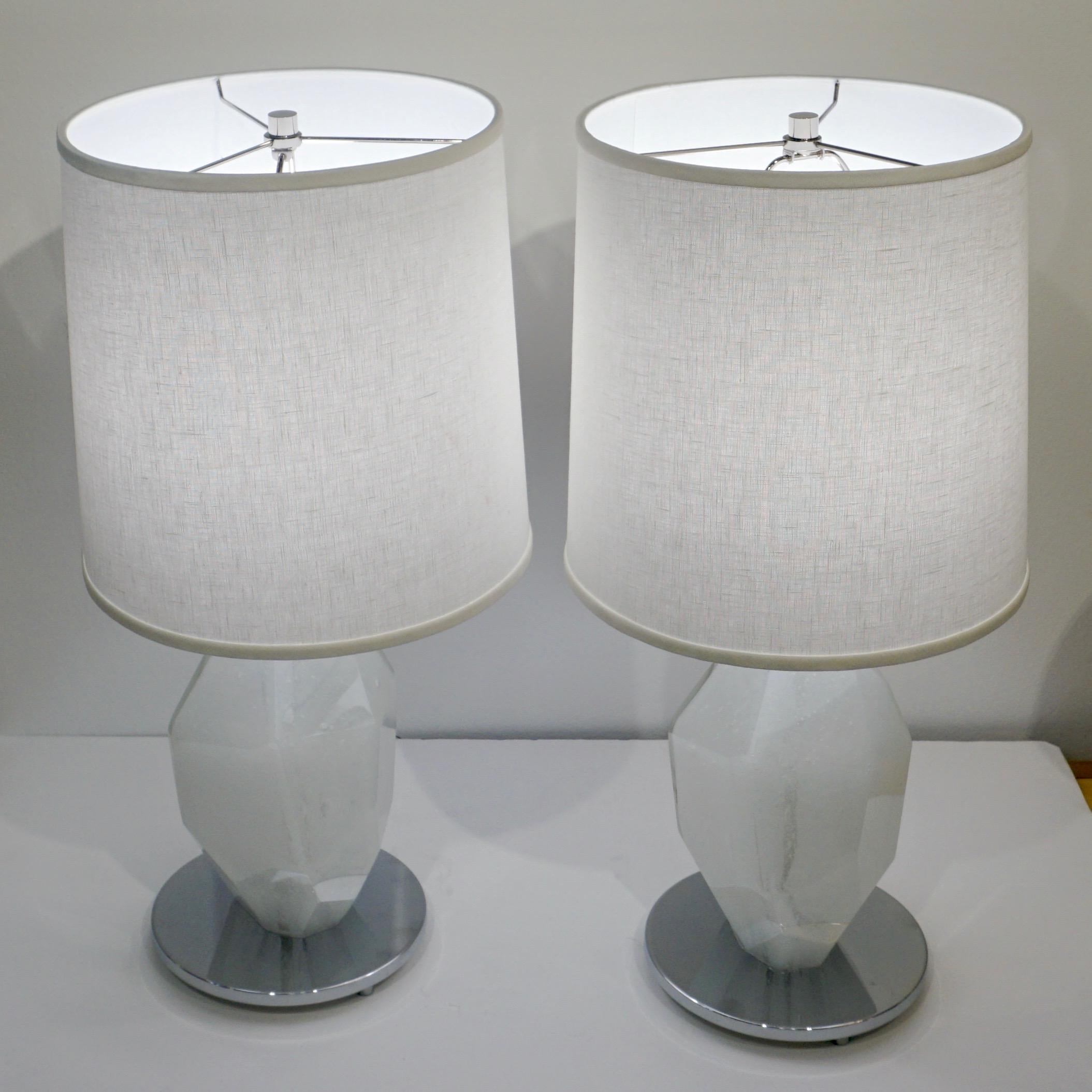 Donà Contemporary Italian Pair of Faceted Solid Rock White Murano Glass Lamps 1