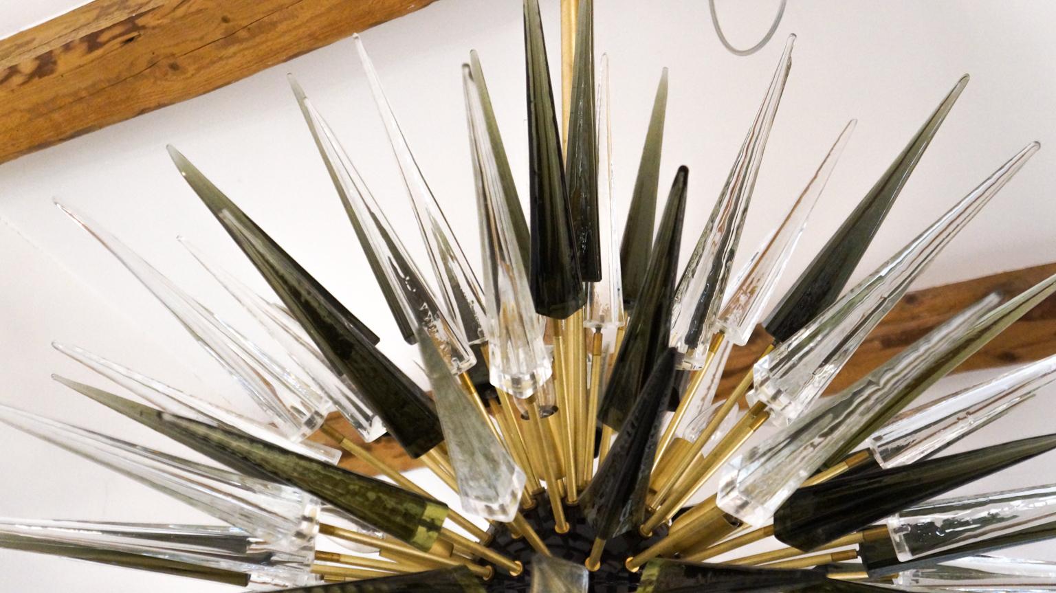 Dona Furnace Mid-Century Modern Crystal Grey Murano Glass Chandelier Sputnik For Sale 11