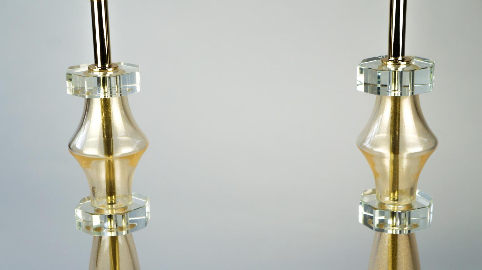 Donà Furnace Mid-Century Modern Gold Leaf Two of Murano Glass Table Lamps, 1978 For Sale 7