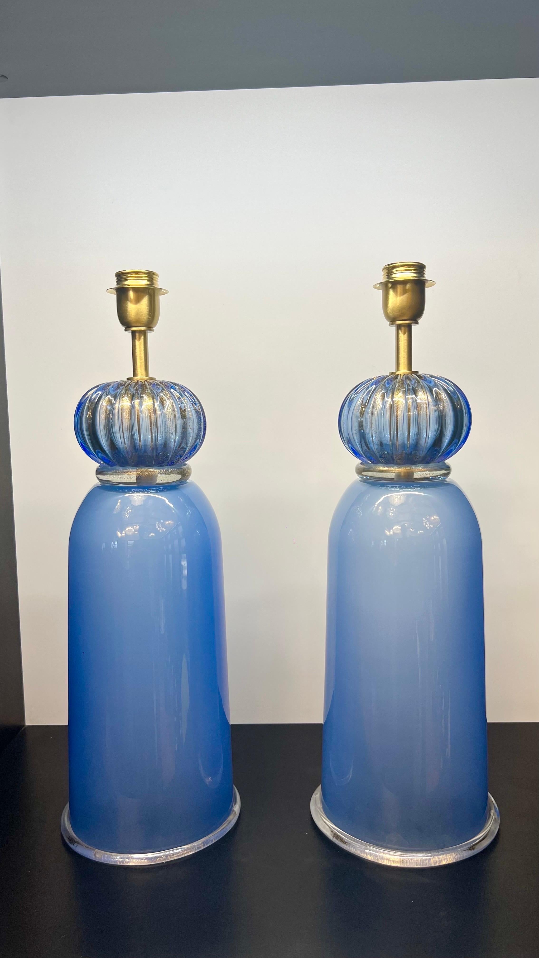 italien Donà Furnace Mid-Century Modern Light Blue Two Murano Glass Table Lamps 2024 en vente