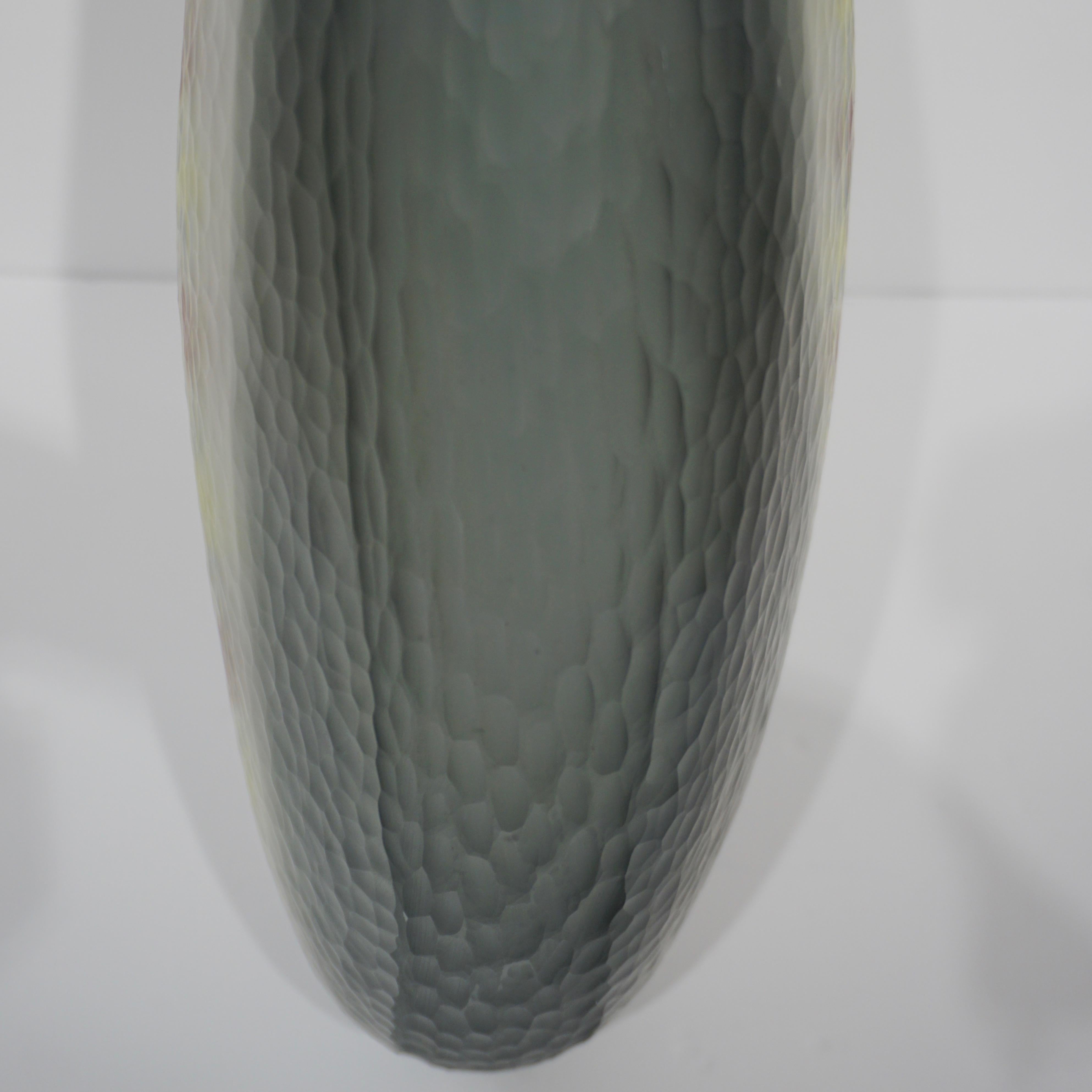 Dona Modern Art Glass Smoked Gray Sculptural Vase with Red and Yellow Murrine In Excellent Condition For Sale In New York, NY