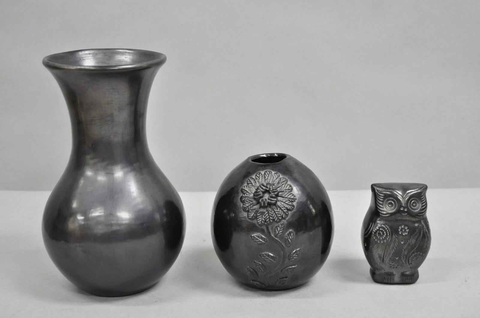 Vaso per boccioli di fiori Dona Rosa Barro Negro in ceramica nera da 5