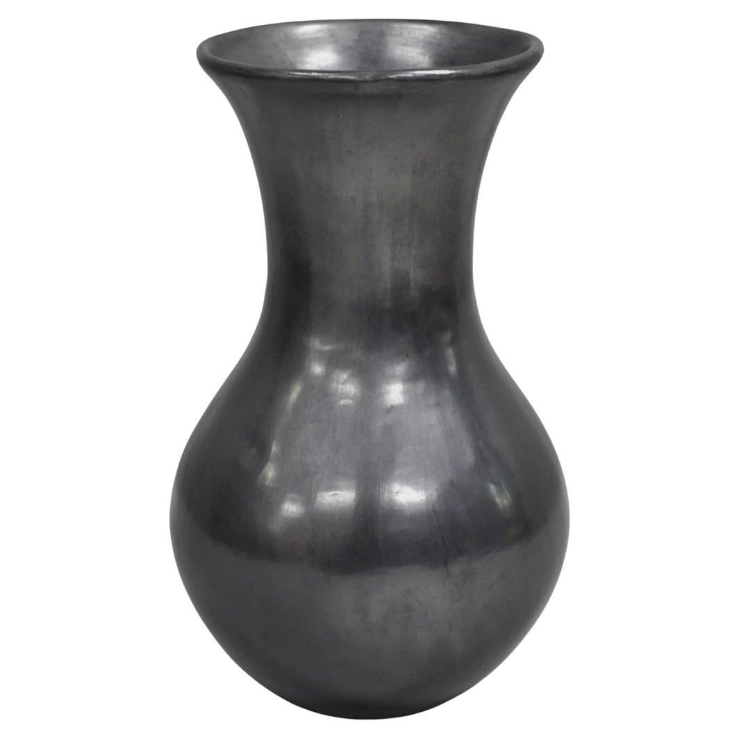 Dona Rosa Barro Negro Black Pottery 9" Bulbous Flower Vase Mid Century Modern
