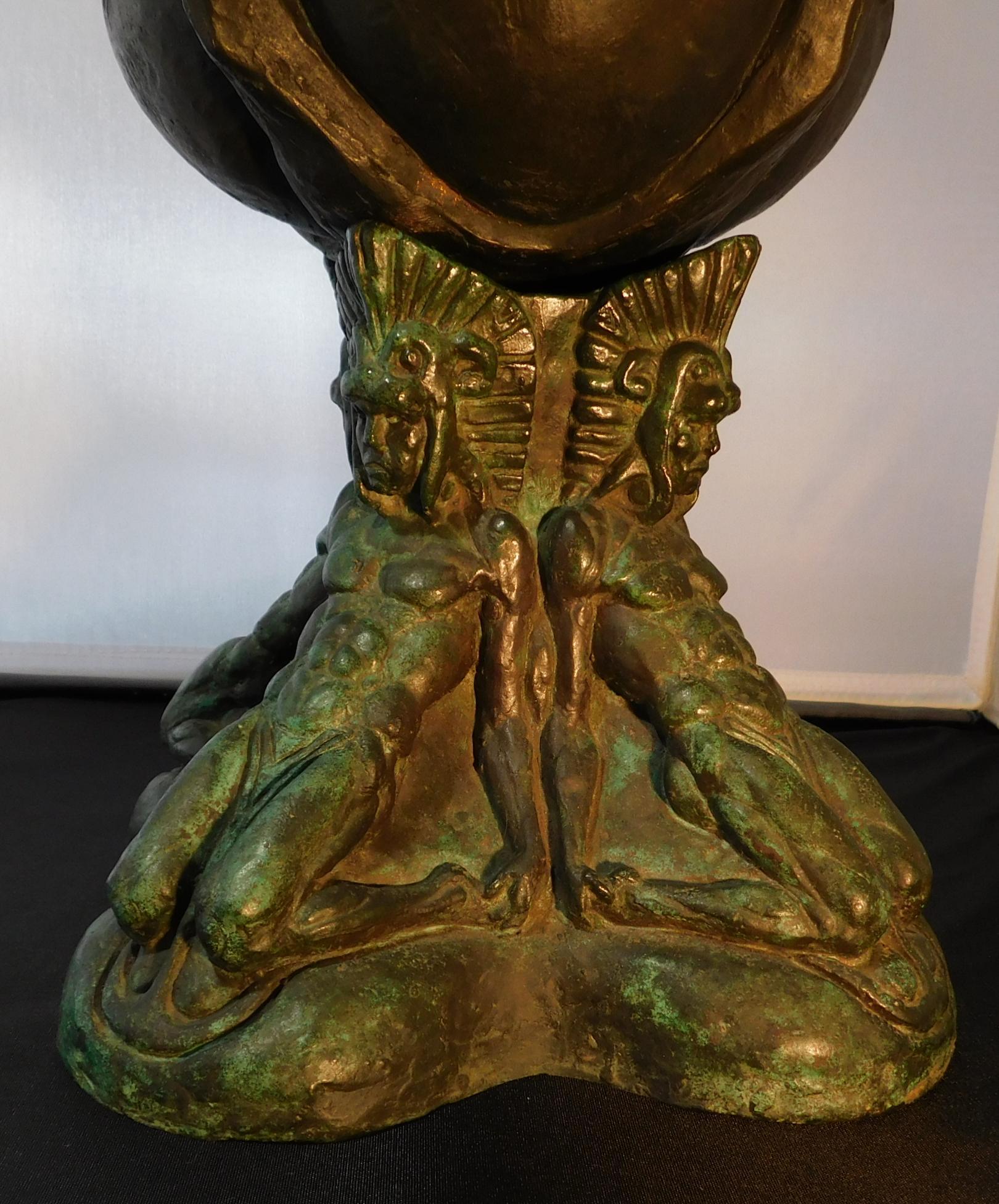 Sculpture en bronze de Donal Hord, 1926. 