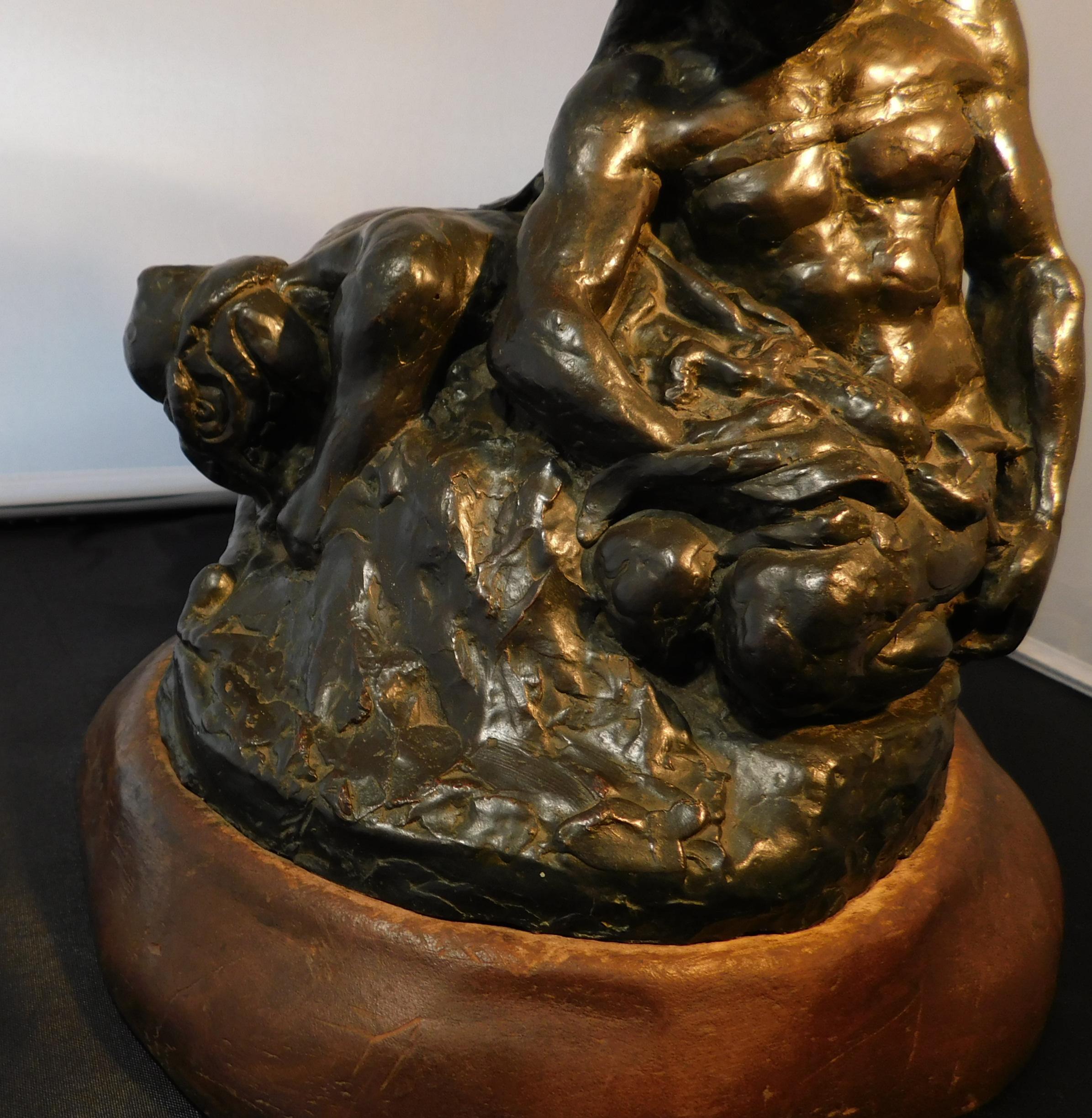 Sculpture en bronze Donal Hord, 1927, Warriors dying Warriors Bon état - En vente à Phoenix, AZ