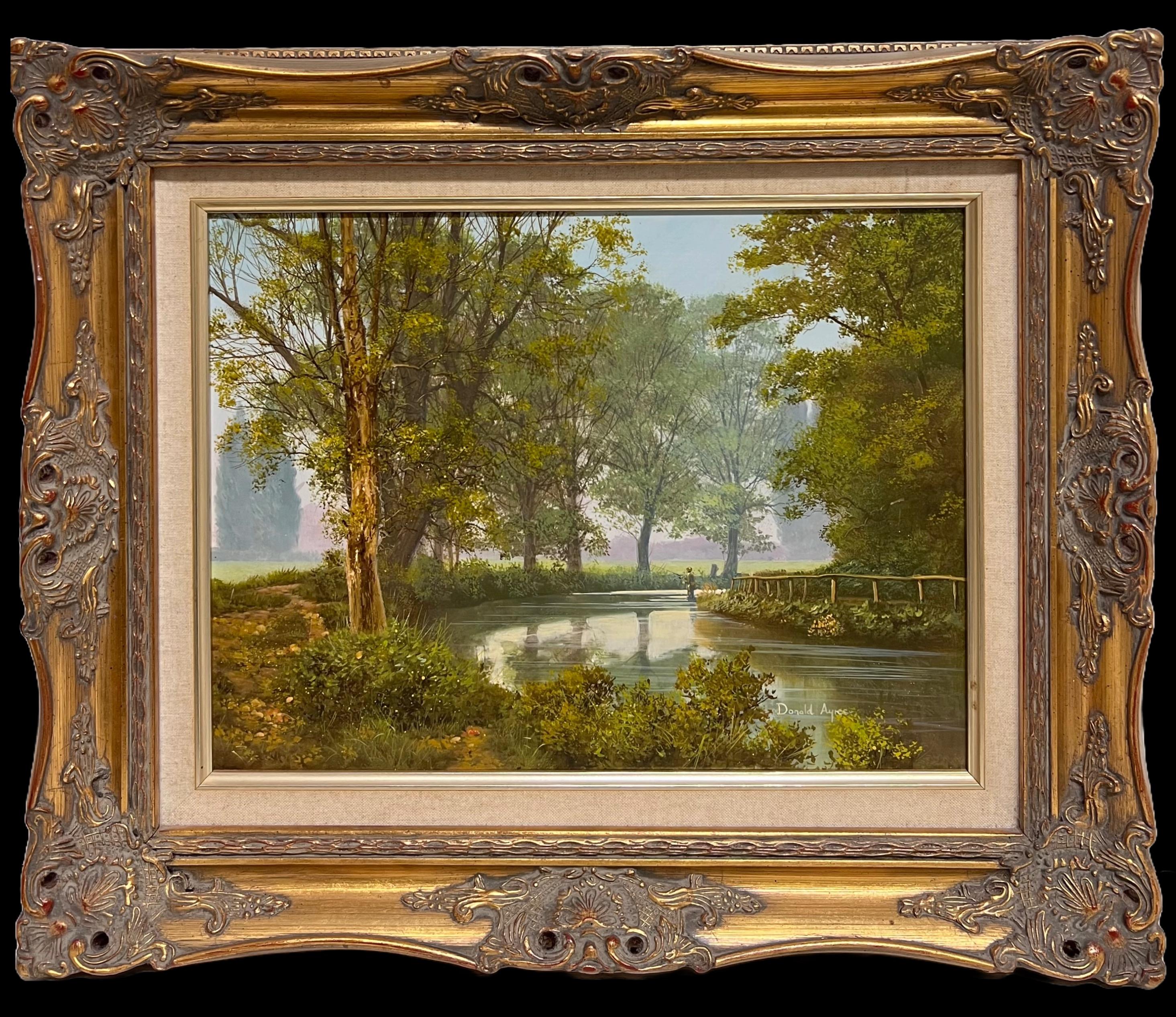 Donald Ayres Figurative Painting – Feine britische Ölgemälde Fliegenfischen auf ruhigen Fluss Landschaft Lush Bäume