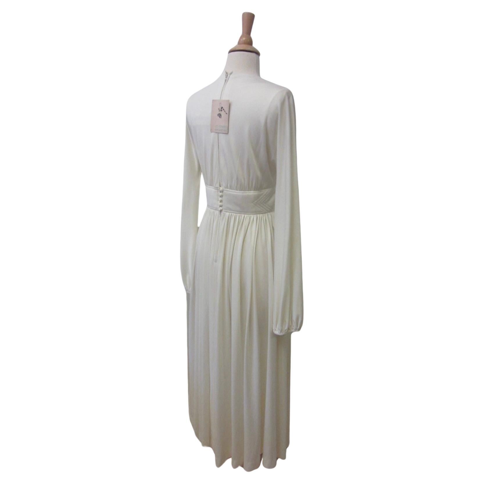 Donald Brooks Ivory White Jersey Dress, Circa 1970s In Excellent Condition In Brooklyn, NY