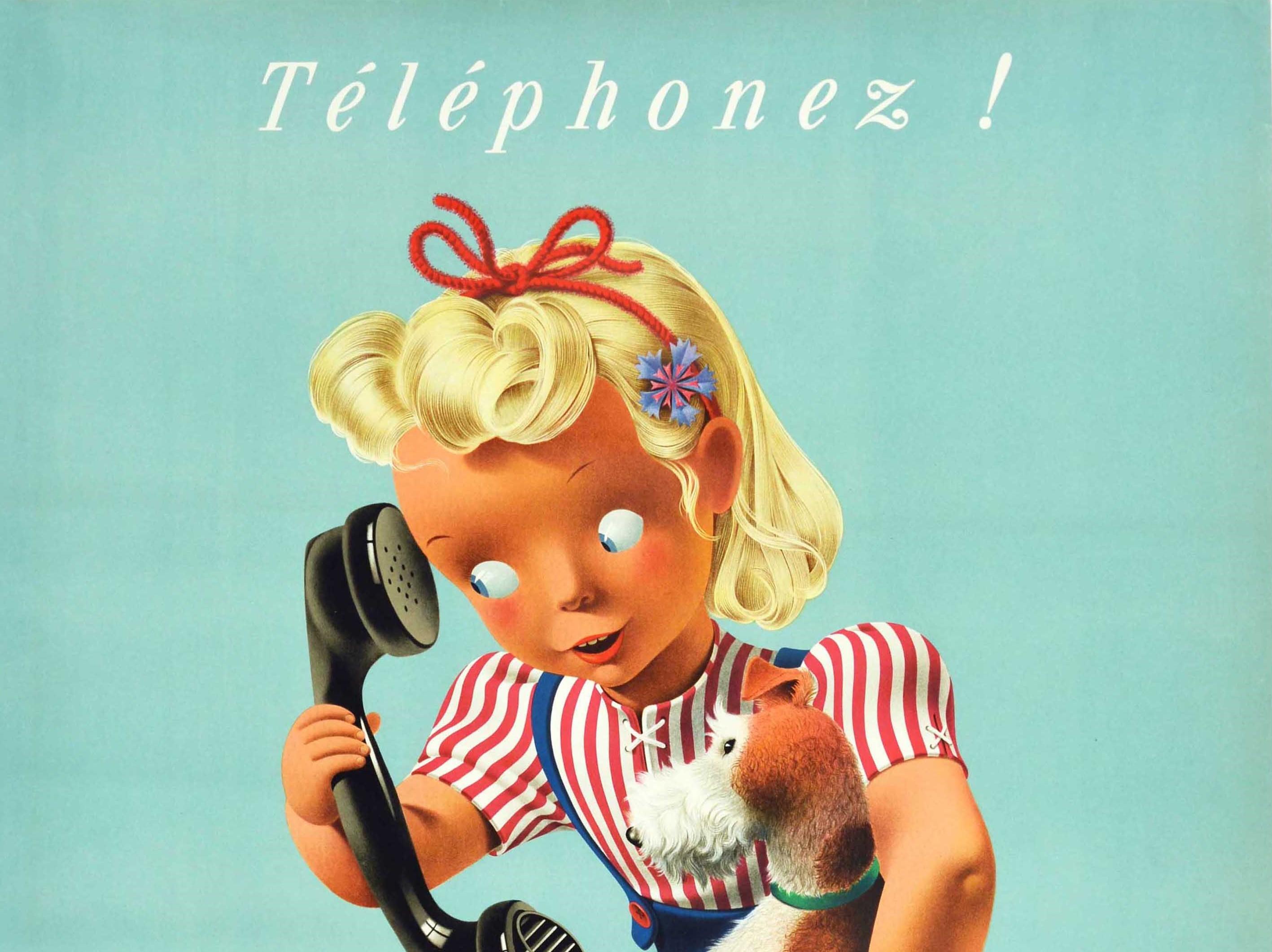 Affiche vintage originale Telephonez ! Art publicitaire suisse des téléphoniques, fille et chien - Print de Donald Brun