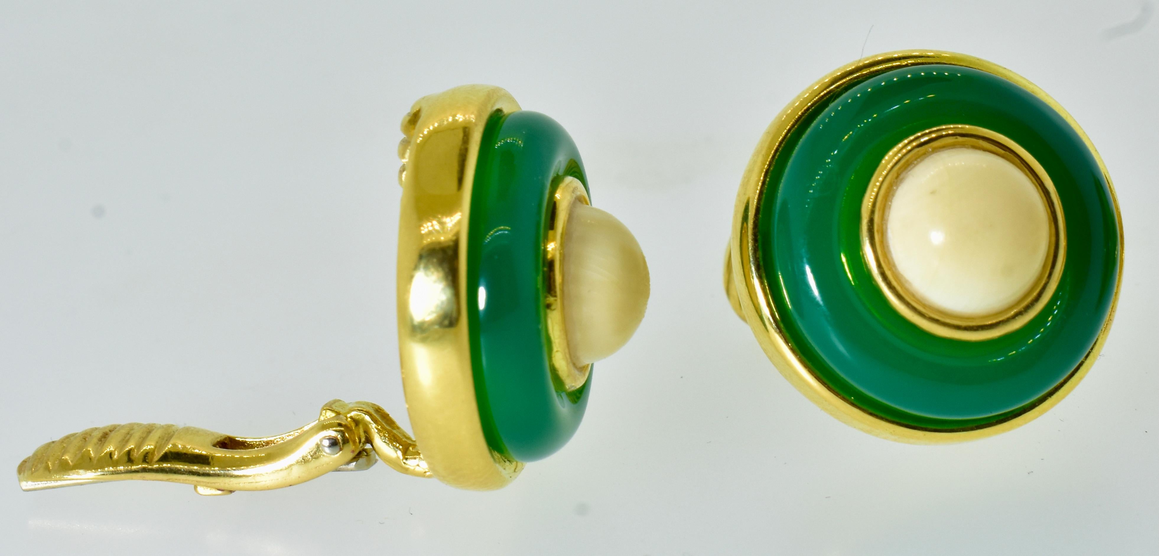 Donald Claflin for Tiffany Vintage 18K Set of Two Pair of Earrings, c. 1960 For Sale 3