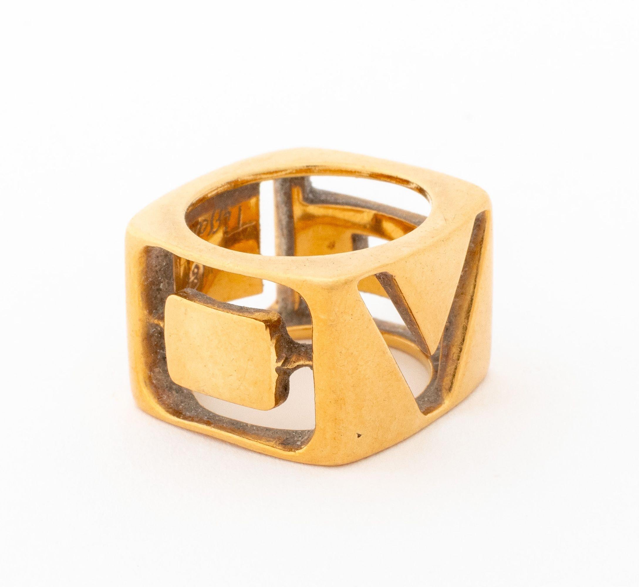 Anillo de AMOR de 18 quilates Donald Claflin for Tiffany & Co. en Bueno estado para la venta en Queens, NY