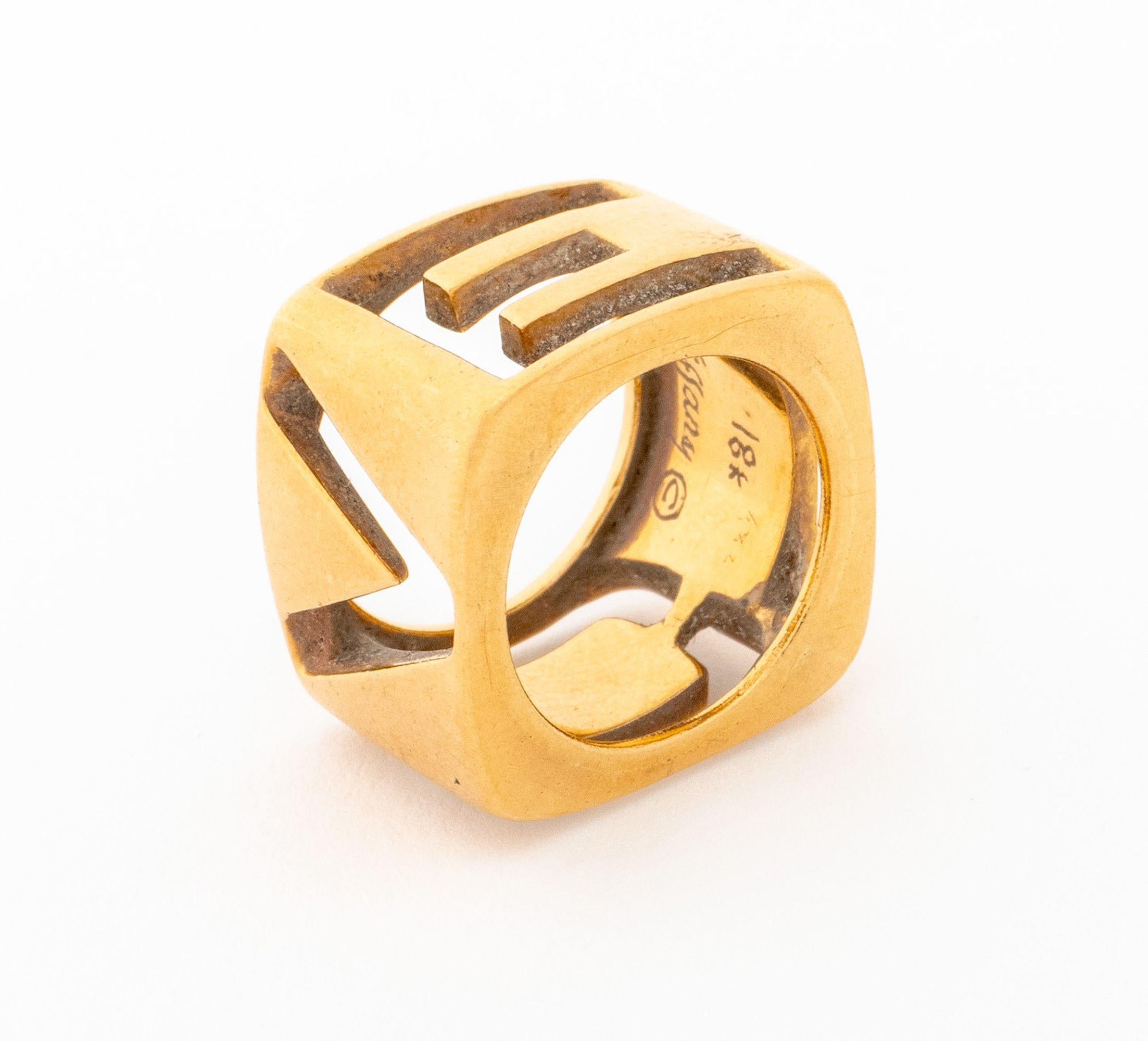 Femenino o masculino Anillo de AMOR de 18 quilates Donald Claflin for Tiffany & Co. en venta