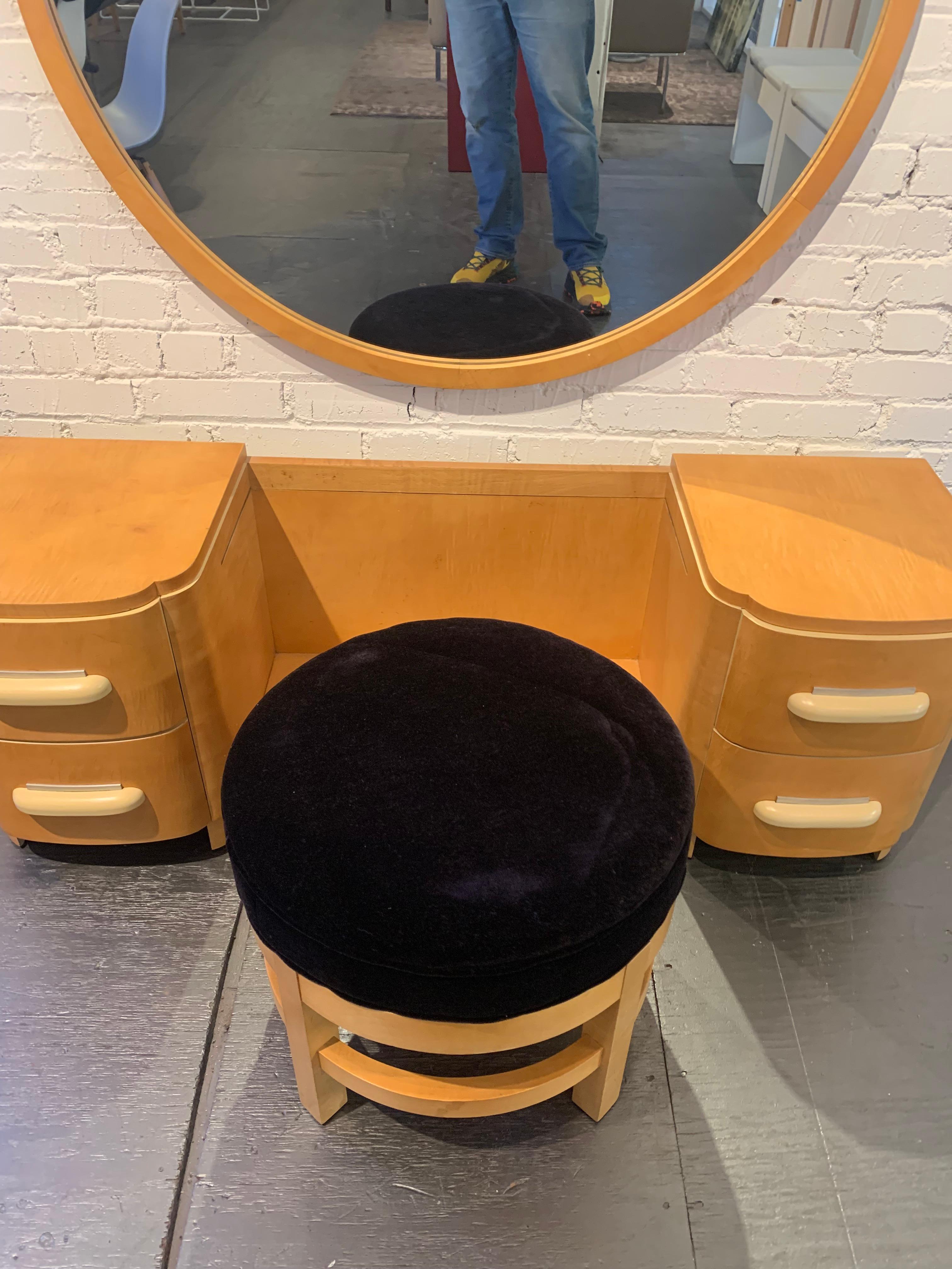 American Donald Deskey Art Deco Dressing Table Vanity with Round Mirror for Widdicomb  For Sale