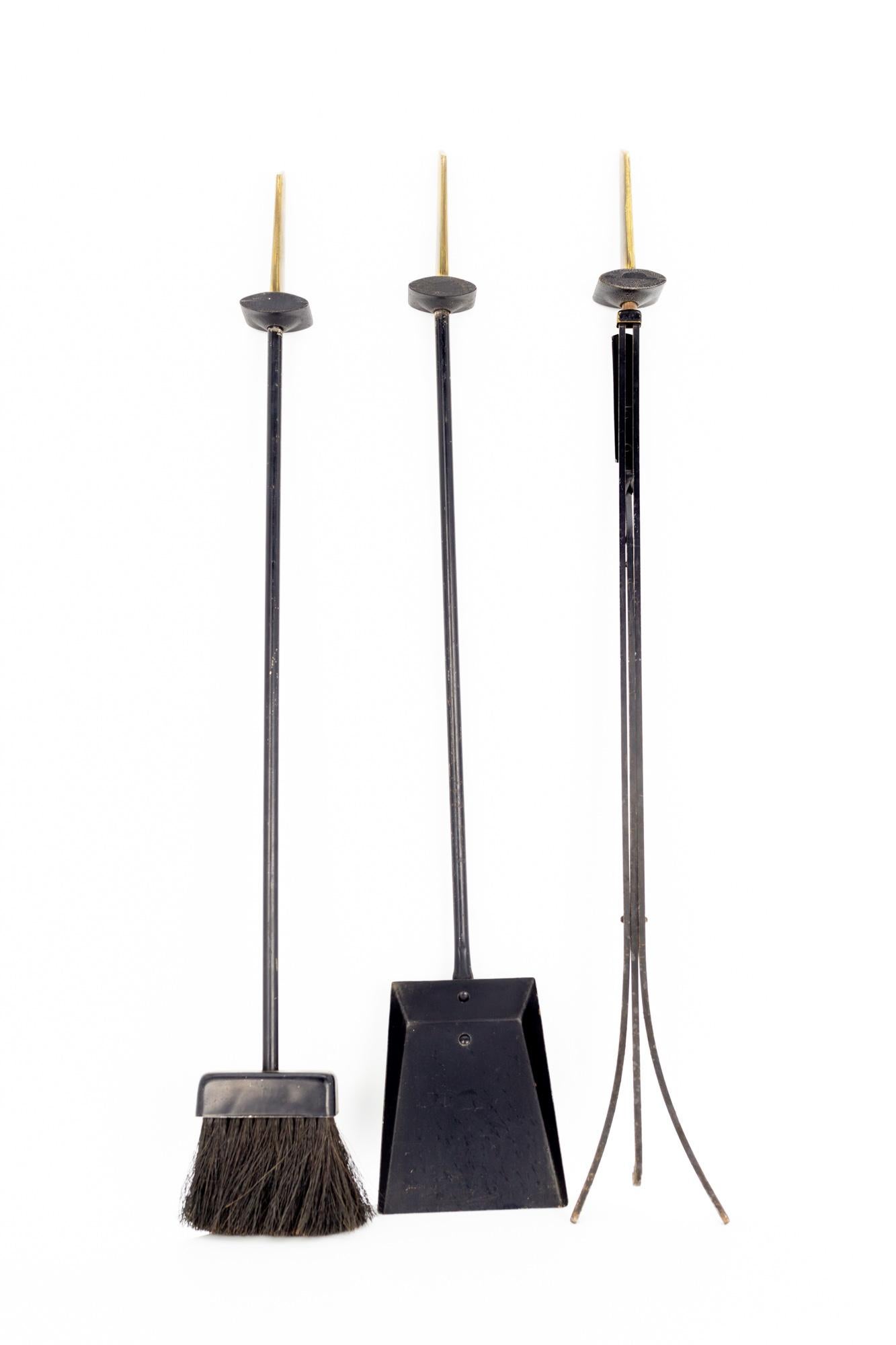 Donald Deskey for Bennett Mid-Century Iron and Brass Andirons Fireplace Tool Set For Sale 13