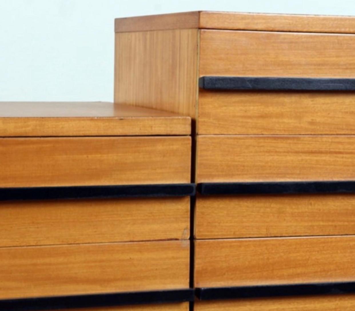 Donald Deskey for Widdicomb Satinwood Dresser, circa 1940 In Good Condition In Brooklyn, NY