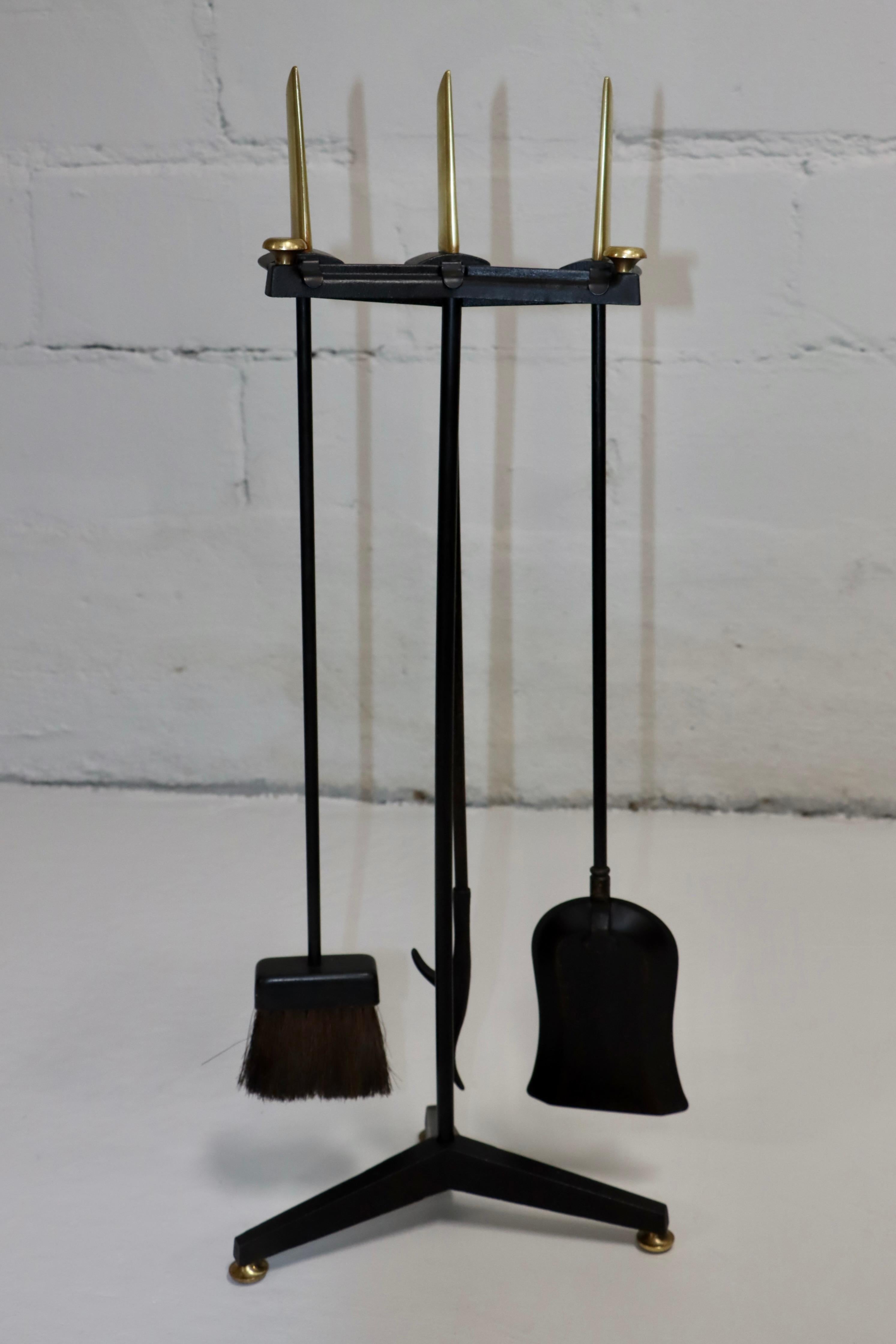 Donald Deskey Mid-Century Modern Fireplace Tools For Sale 4