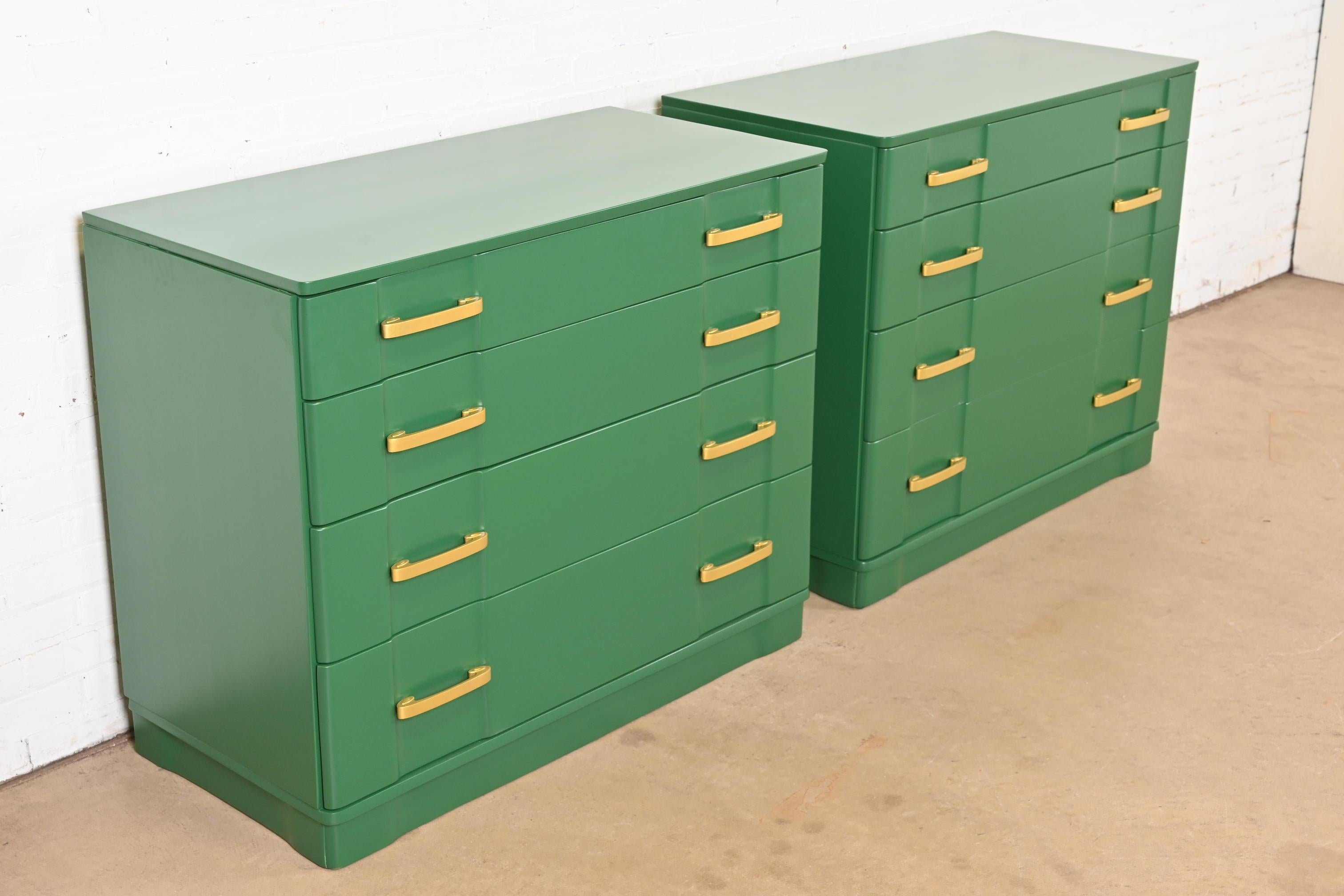 Mid-20th Century Donald Deskey Style Art Deco Green Lacquered Chests of Drawers, Newly Refinished For Sale