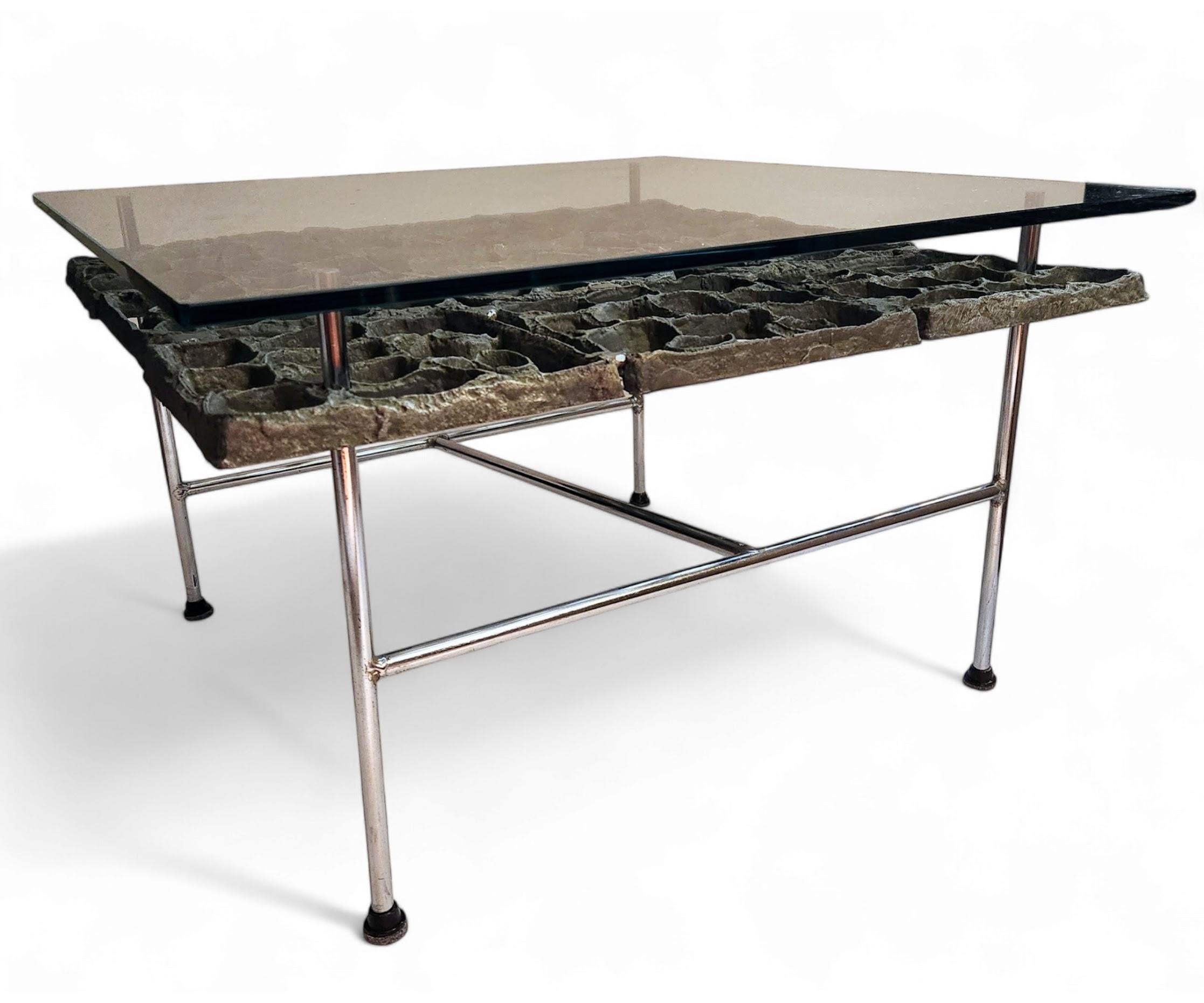 Donald Drumm, Couchtisch aus Aluminiumguss für Galerie, 10 1960er Jahre im Zustand „Gut“ im Angebot in Camden, ME