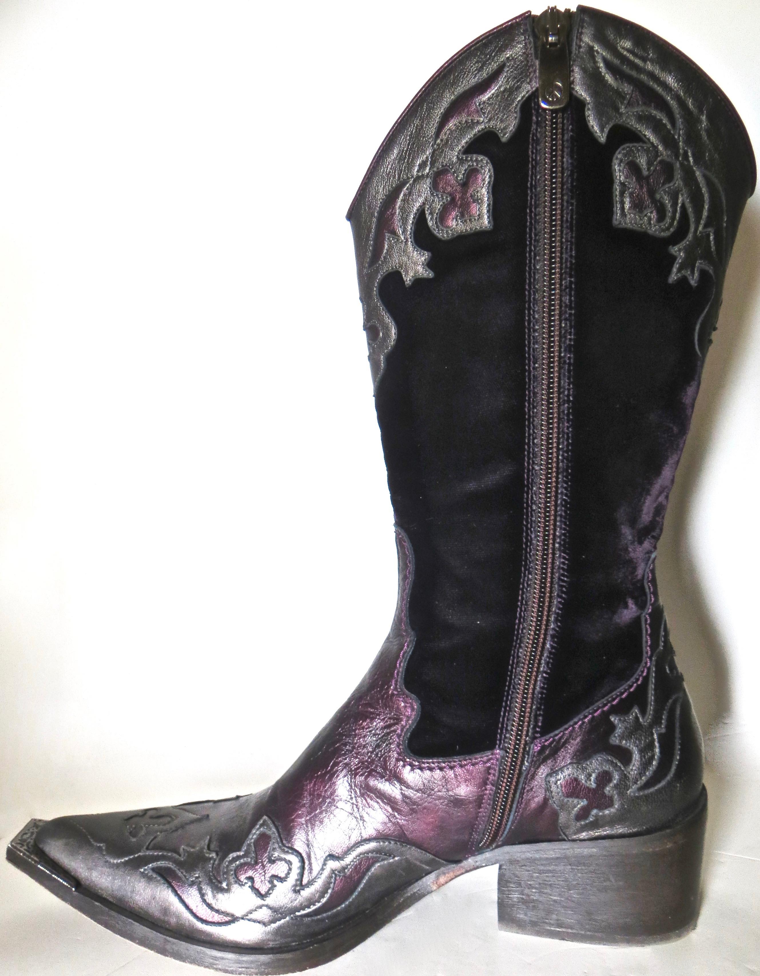 Modern Donald J. Pliner Lady's Vintage Western Boots For Sale