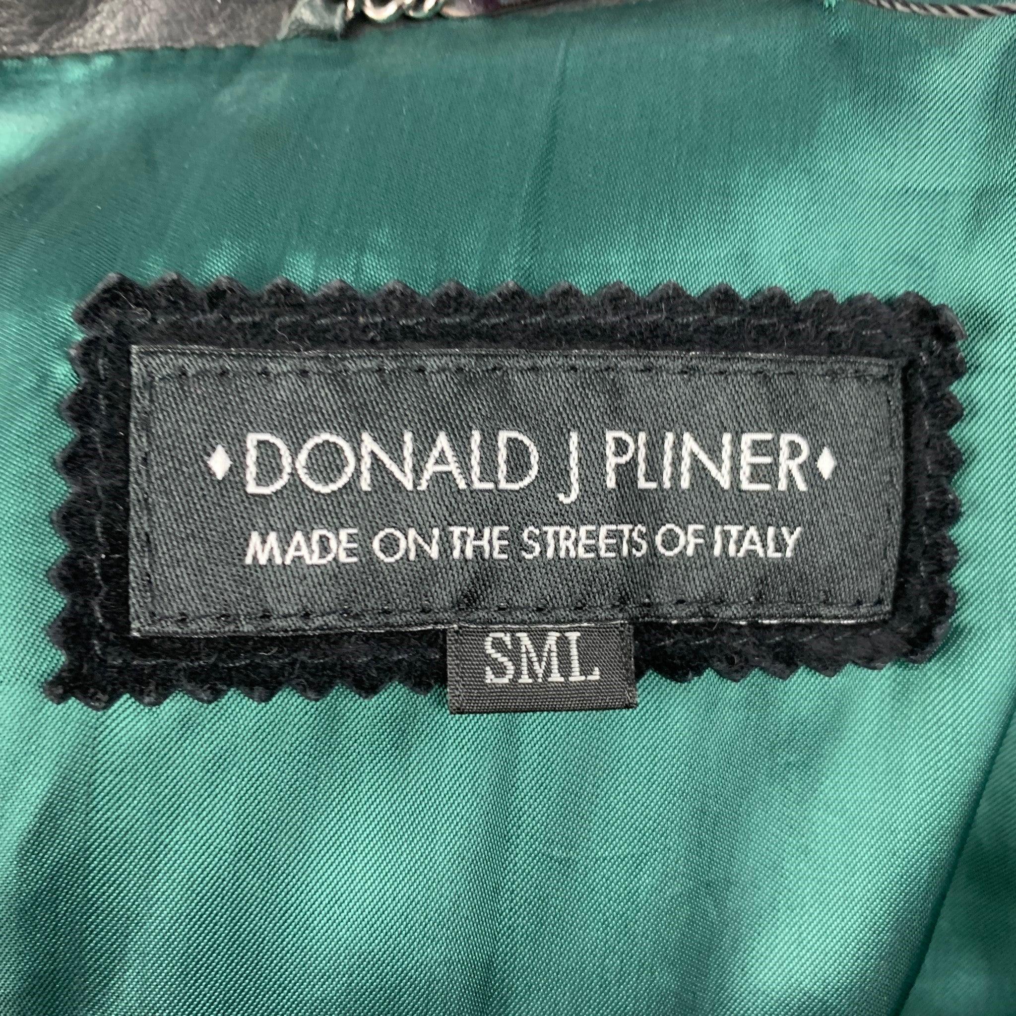 DONALD J PLINER Size One Size Black Leather Studded Buttoned Vest For Sale 1