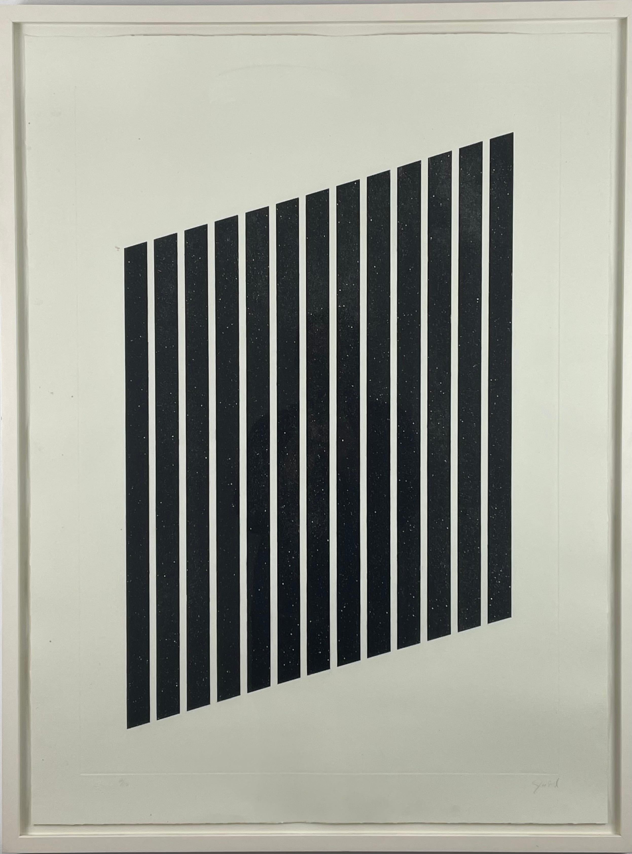 Donald Judd è una figura fondamentale nella storia dell'arte del dopoguerra (3 giugno 1928 - 12 febbraio 1994). Judd era un artista americano associato al minimalismo. Nel suo lavoro, Judd cercava l'autonomia e la chiarezza dell'oggetto costruito e