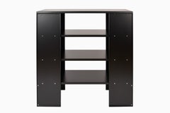 Bibliothèque 60 Étagère minimaliste en aluminium noir par Donald Judd