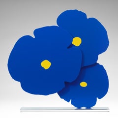 Amapolas azules y amarillas