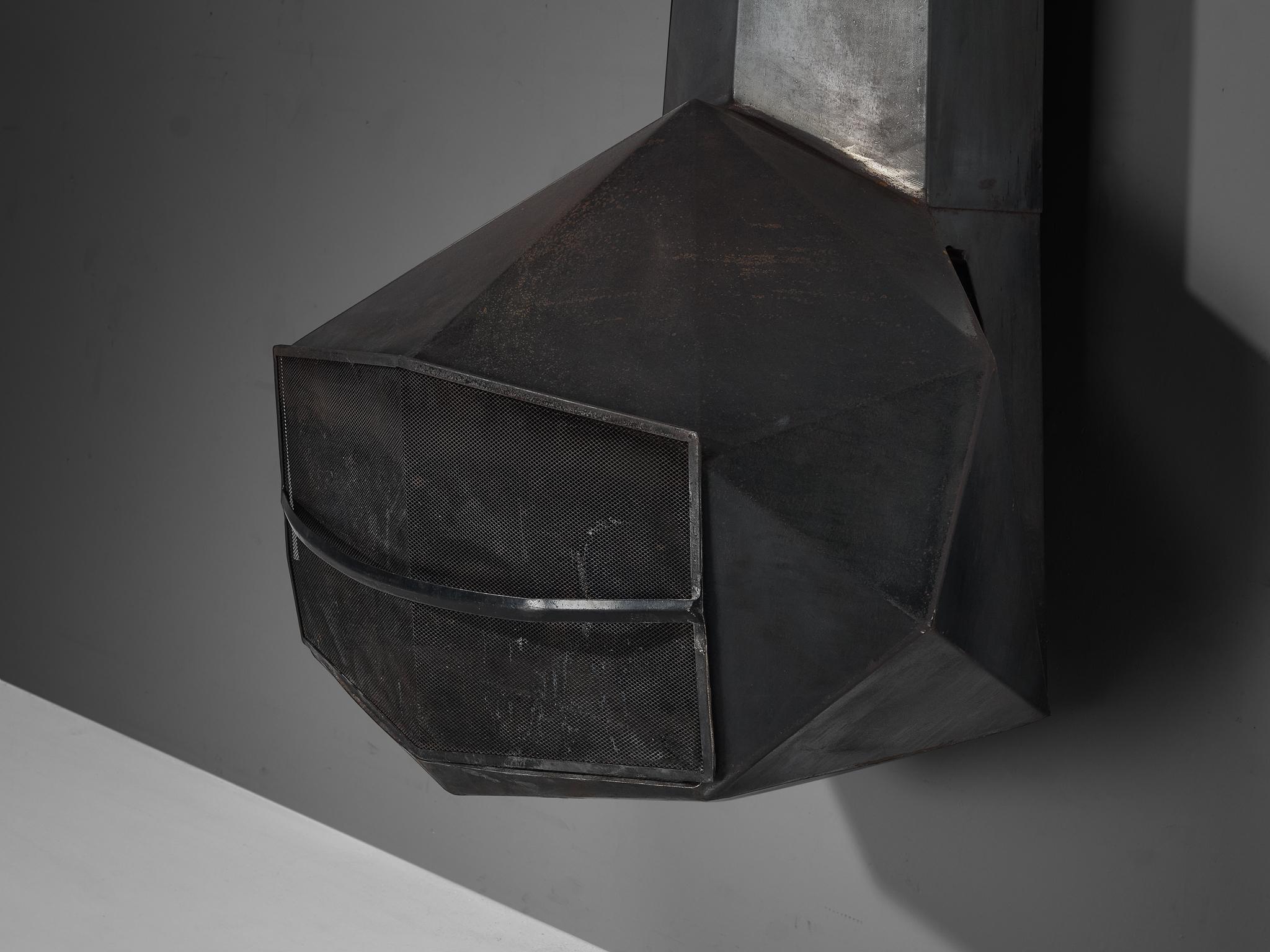 Donbar Faceted Fireplace in Patinated Iron  For Sale 4