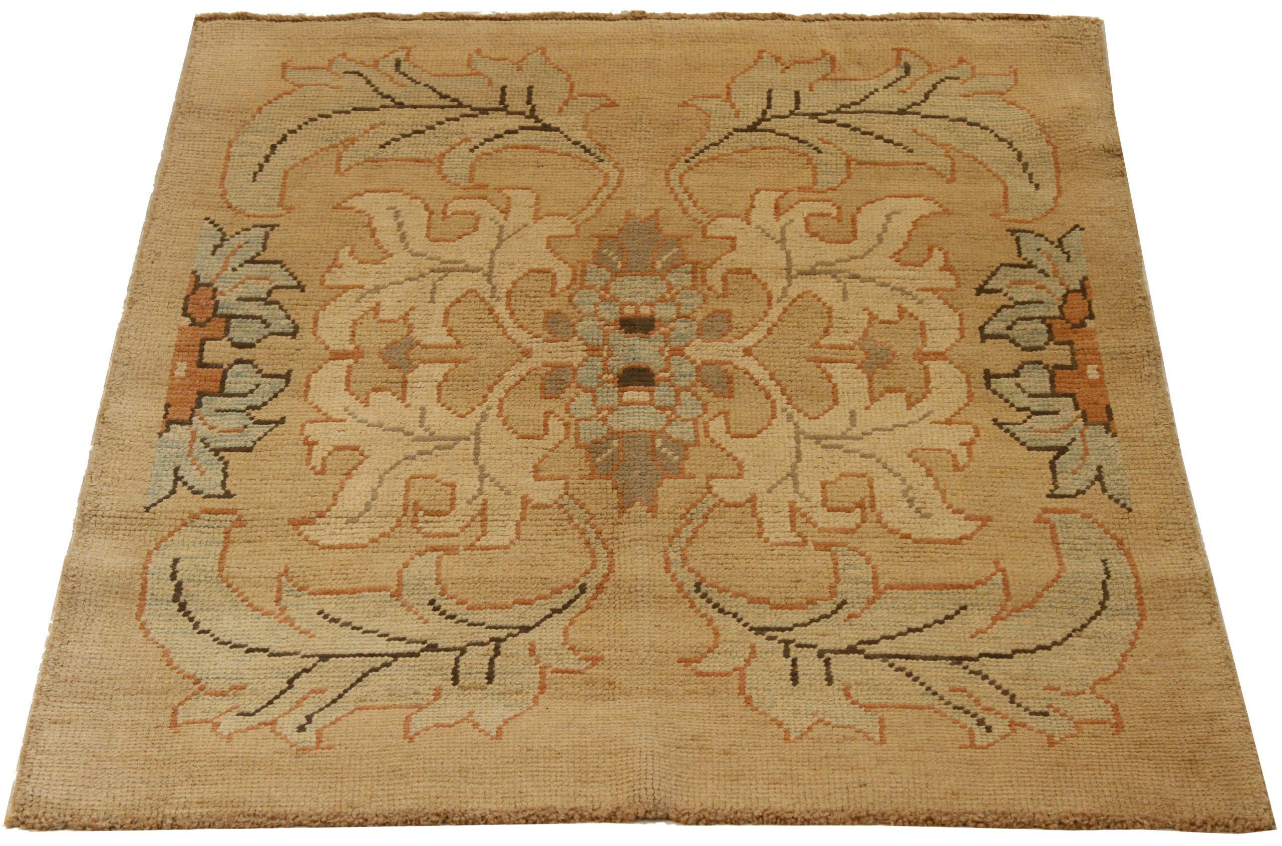 Discover the elegance of this unique Donegal featuring Area Rugs. Designed with meticulous attention to detail, this exclusive design is perfect for enhancing your space.