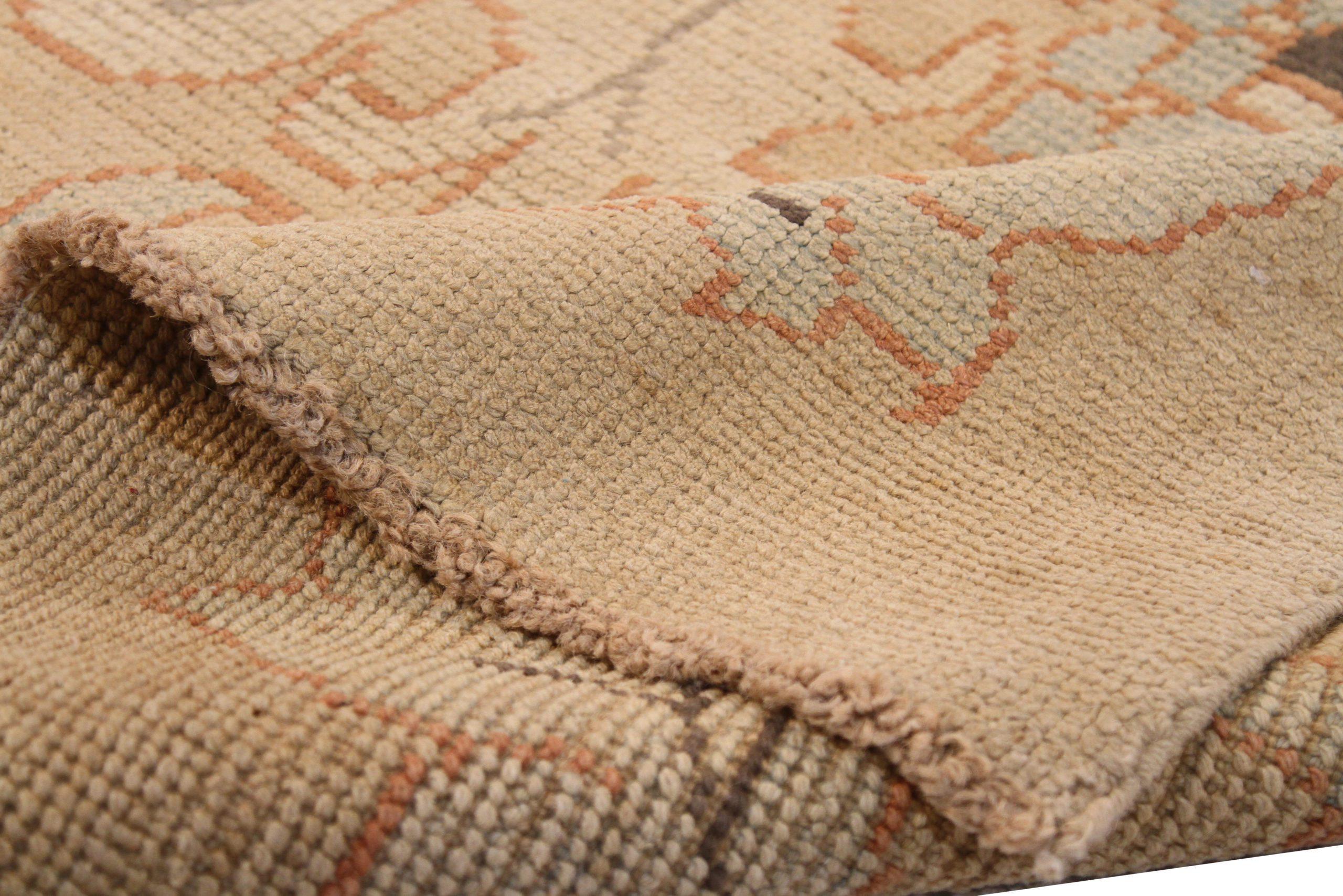 Donegal Area Rugs - 14656 In Excellent Condition For Sale In Dallas, TX