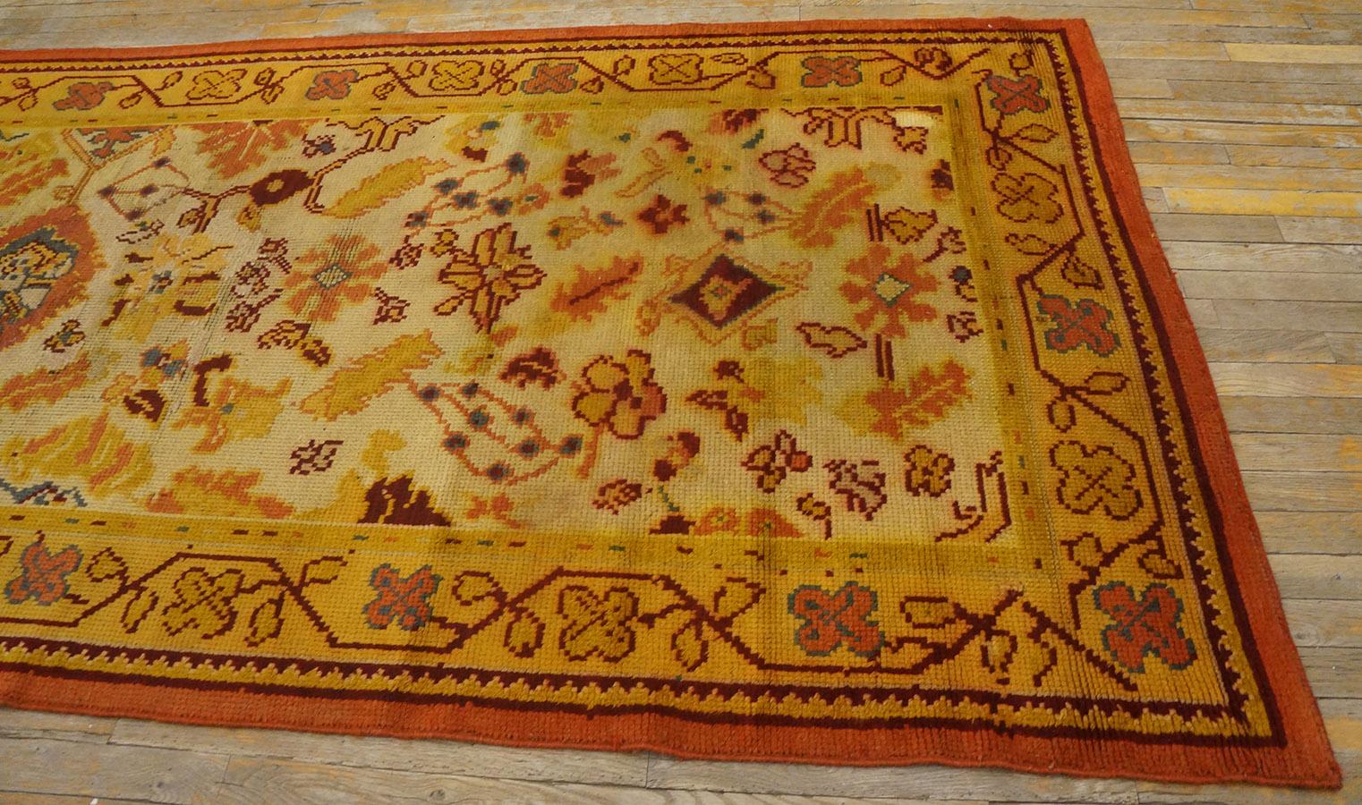 Hand-Knotted Early 20th Century Donegal Arts & Crafts Carpet ( 4'6