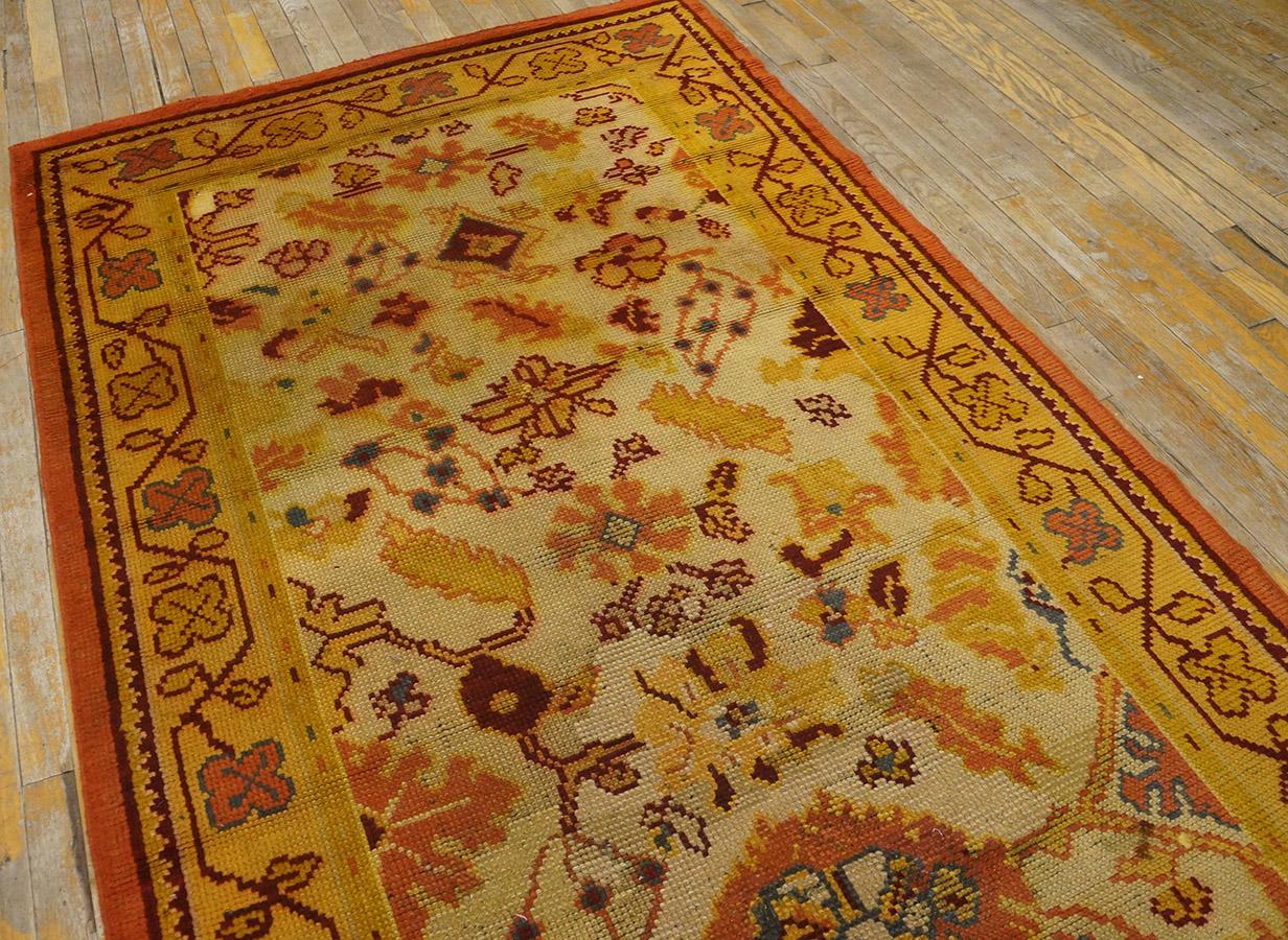 Wool Early 20th Century Donegal Arts & Crafts Carpet ( 4'6