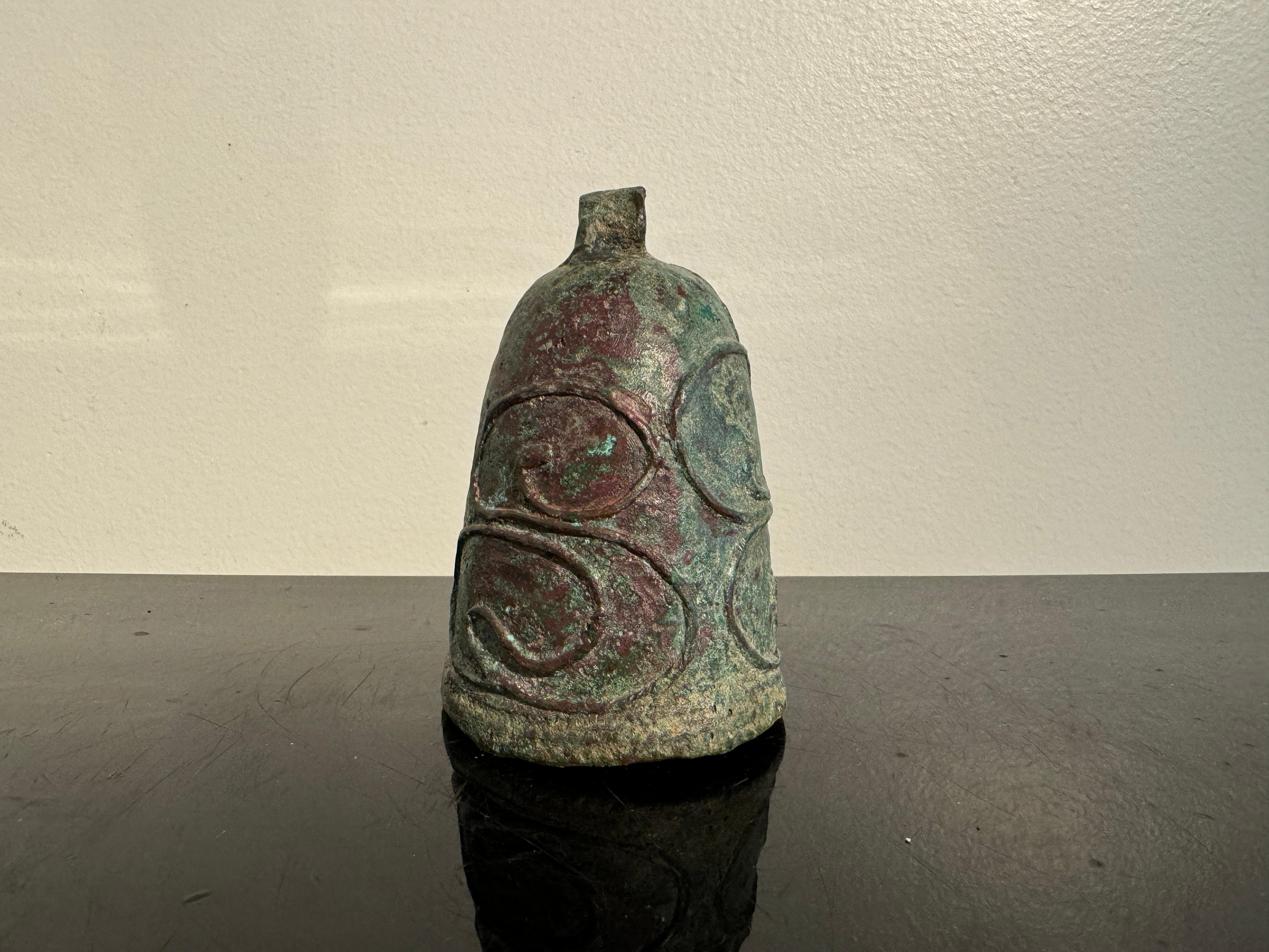 Dong Son Bronze Bells, Group of 6, circa 3rd - 1st century BCE, Vietnam For Sale 2