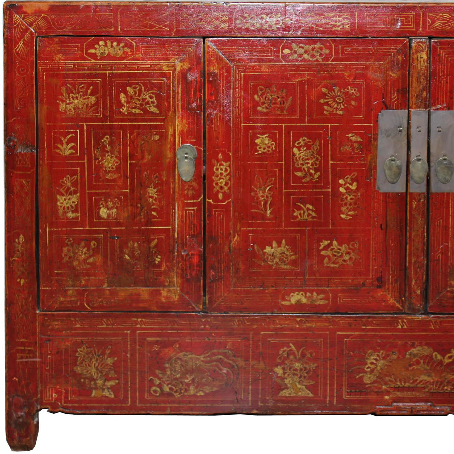 Dongbei Red Sideboard In Good Condition For Sale In San Francisco, CA