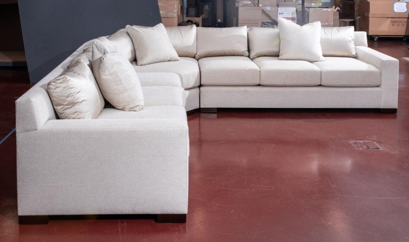 Modern Donghia Attributed Italian Custom L-Shape Sectional Sofa For Sale