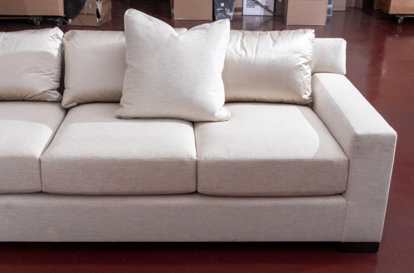 Donghia Attributed Italian Custom L-Shape Sectional Sofa In Good Condition For Sale In New York, NY
