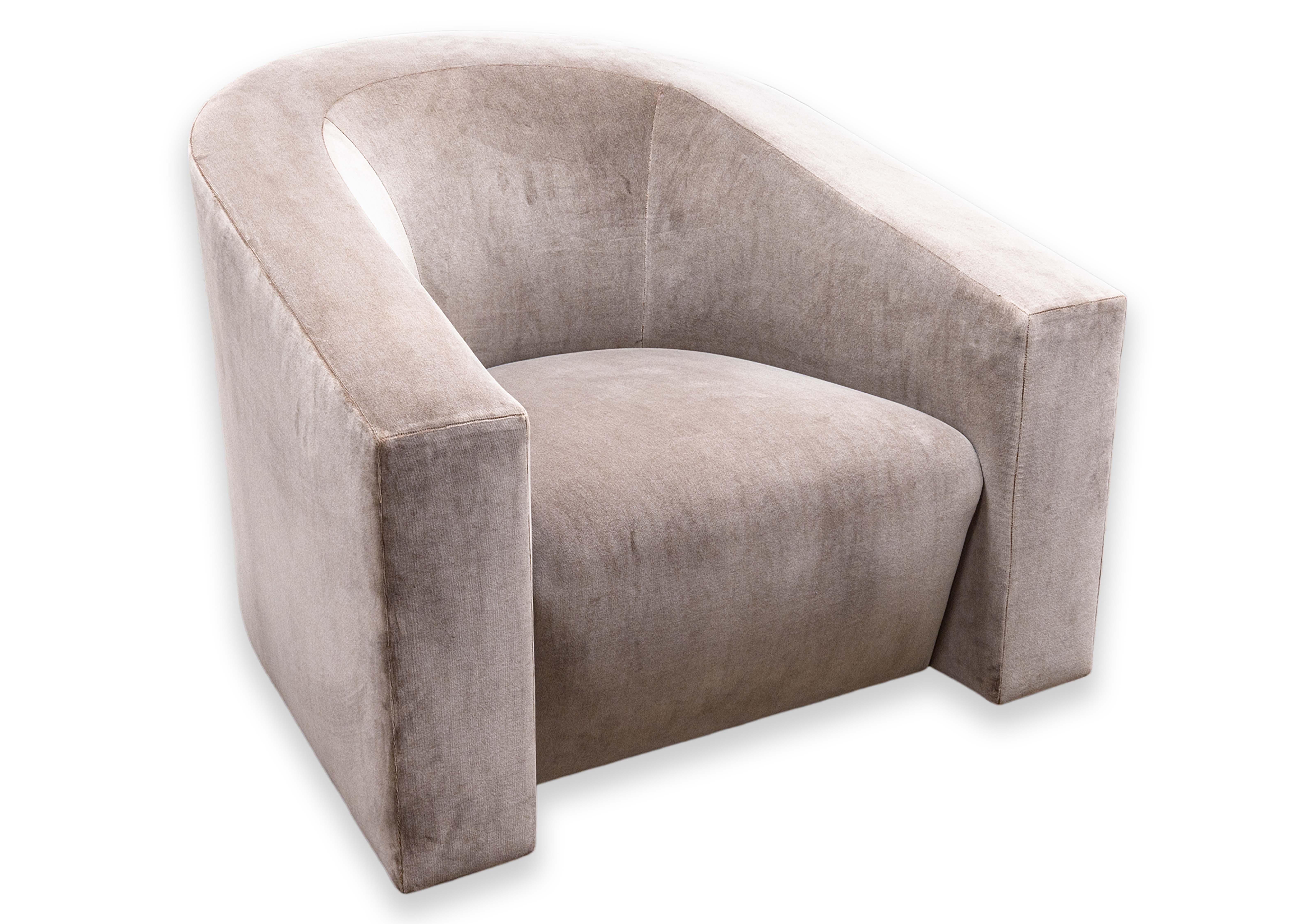 Unknown Donghia Barrel Backed Volume Swiveling Tub Chair in Grey Pink Velvet Mohair For Sale