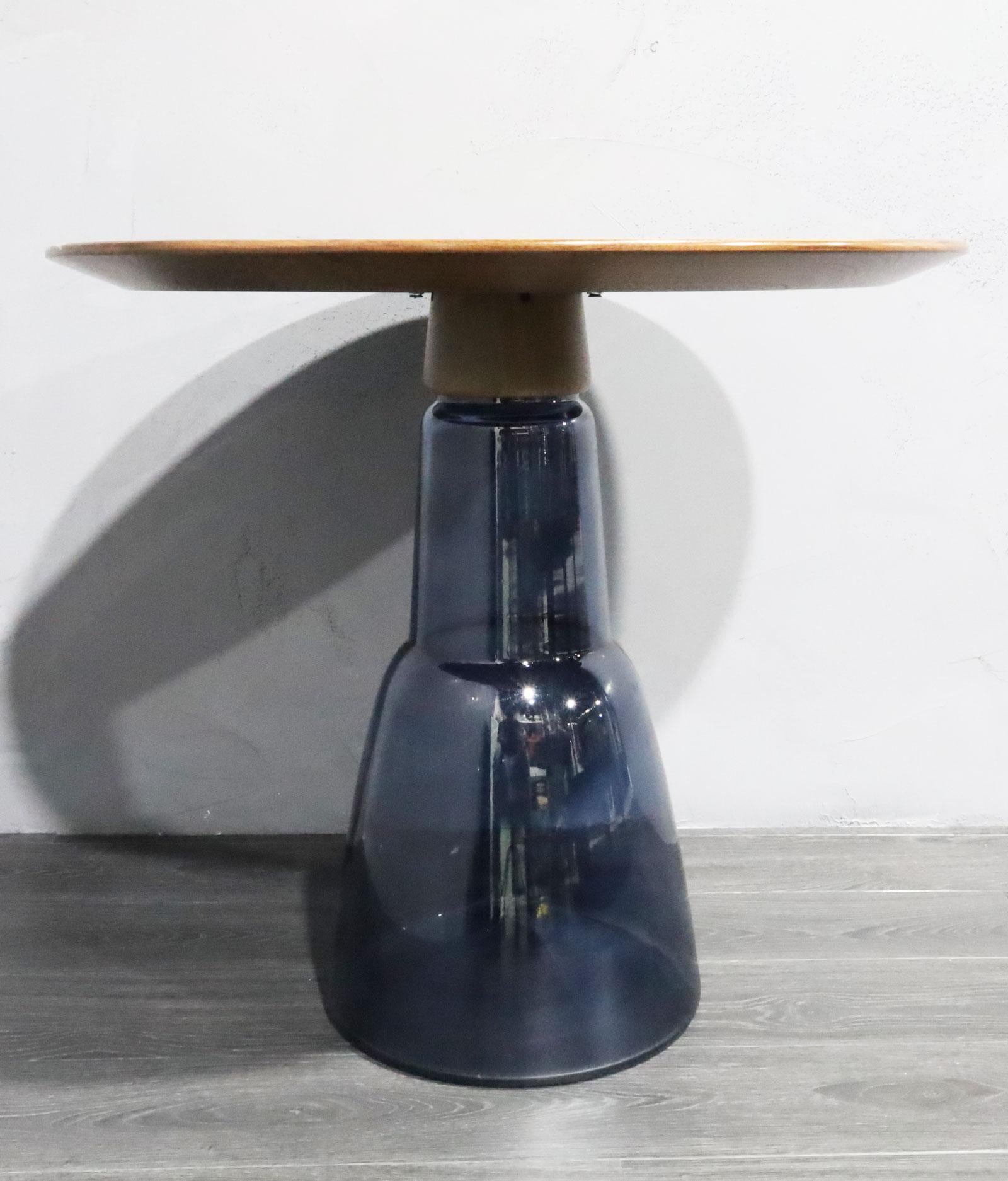 Donghia Beaker Venetain Glass Side Table In Good Condition In Dallas, TX
