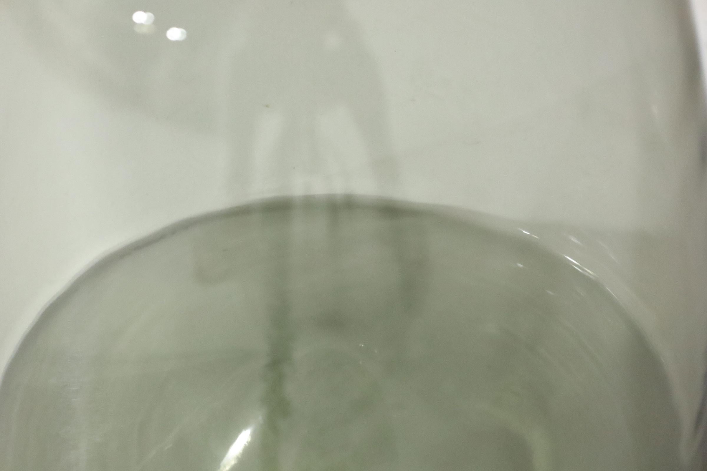 Donghia Becher venezianischer Glas-Beistelltisch im Zustand „Gut“ im Angebot in Dallas, TX