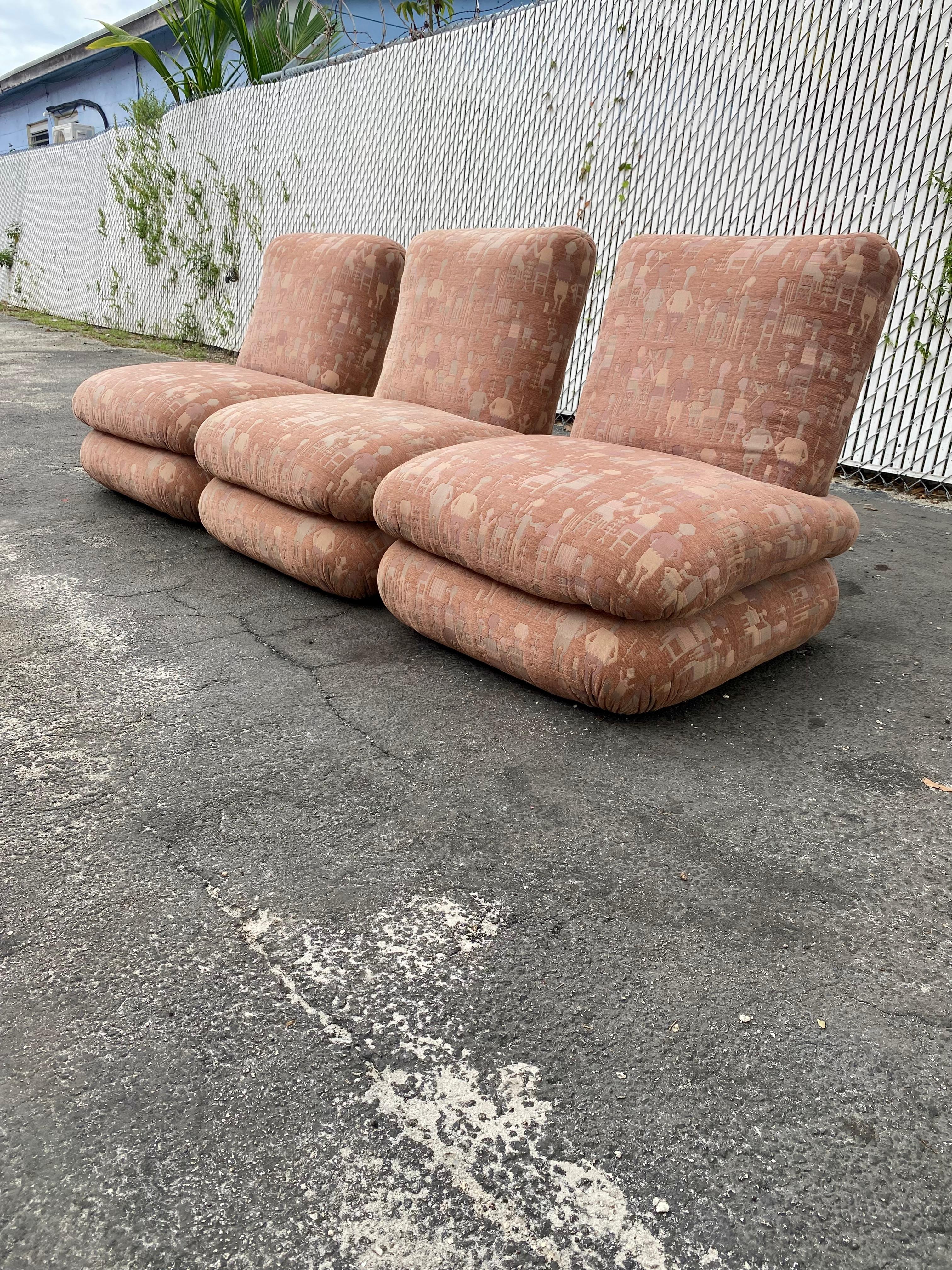 Rare Donghia Jack Larsen Textile Modular Slipper Sectional In Good Condition For Sale In Fort Lauderdale, FL