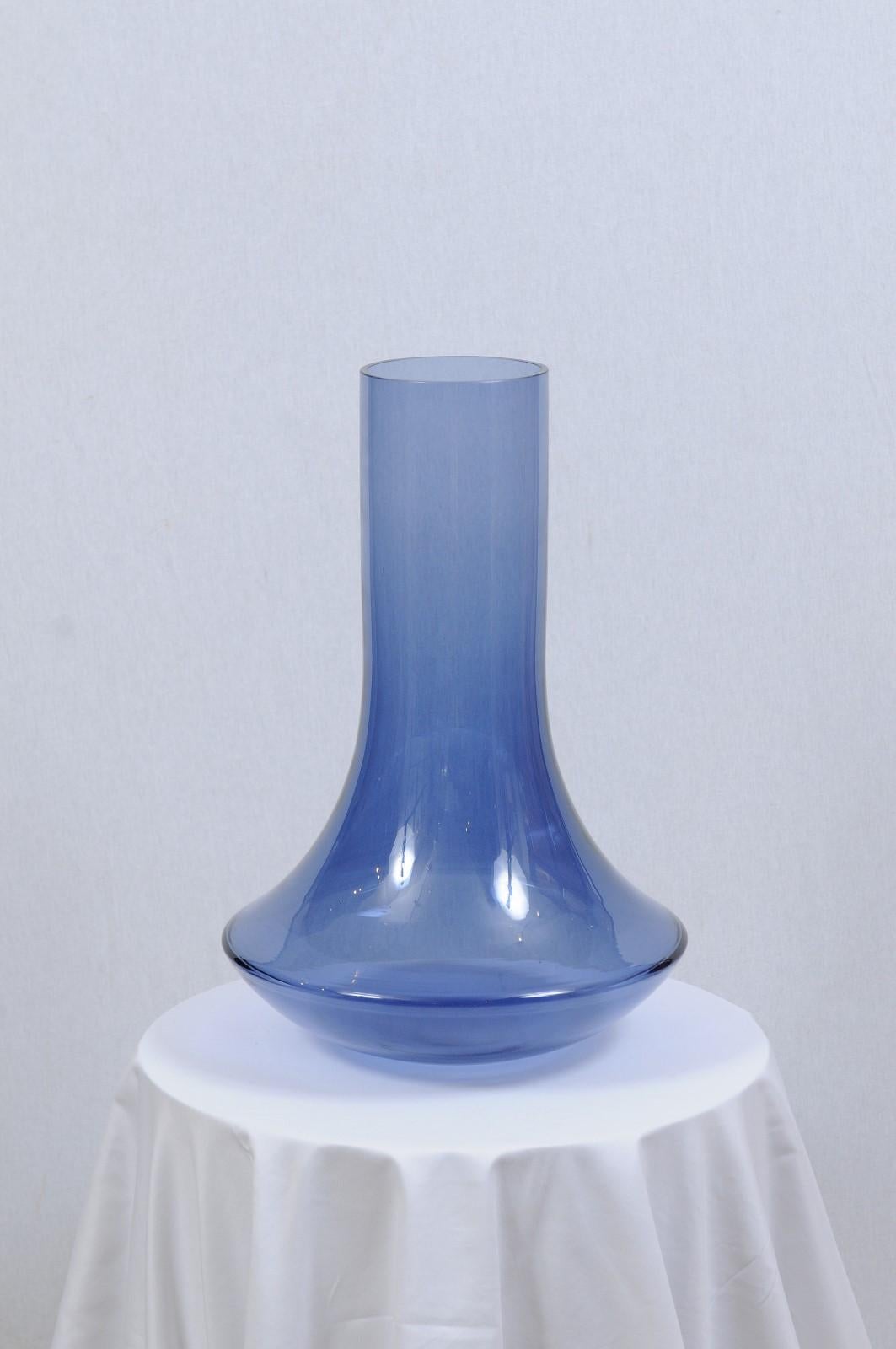 Donghia Large Blue Italian Murano Glass Vase For Sale 1