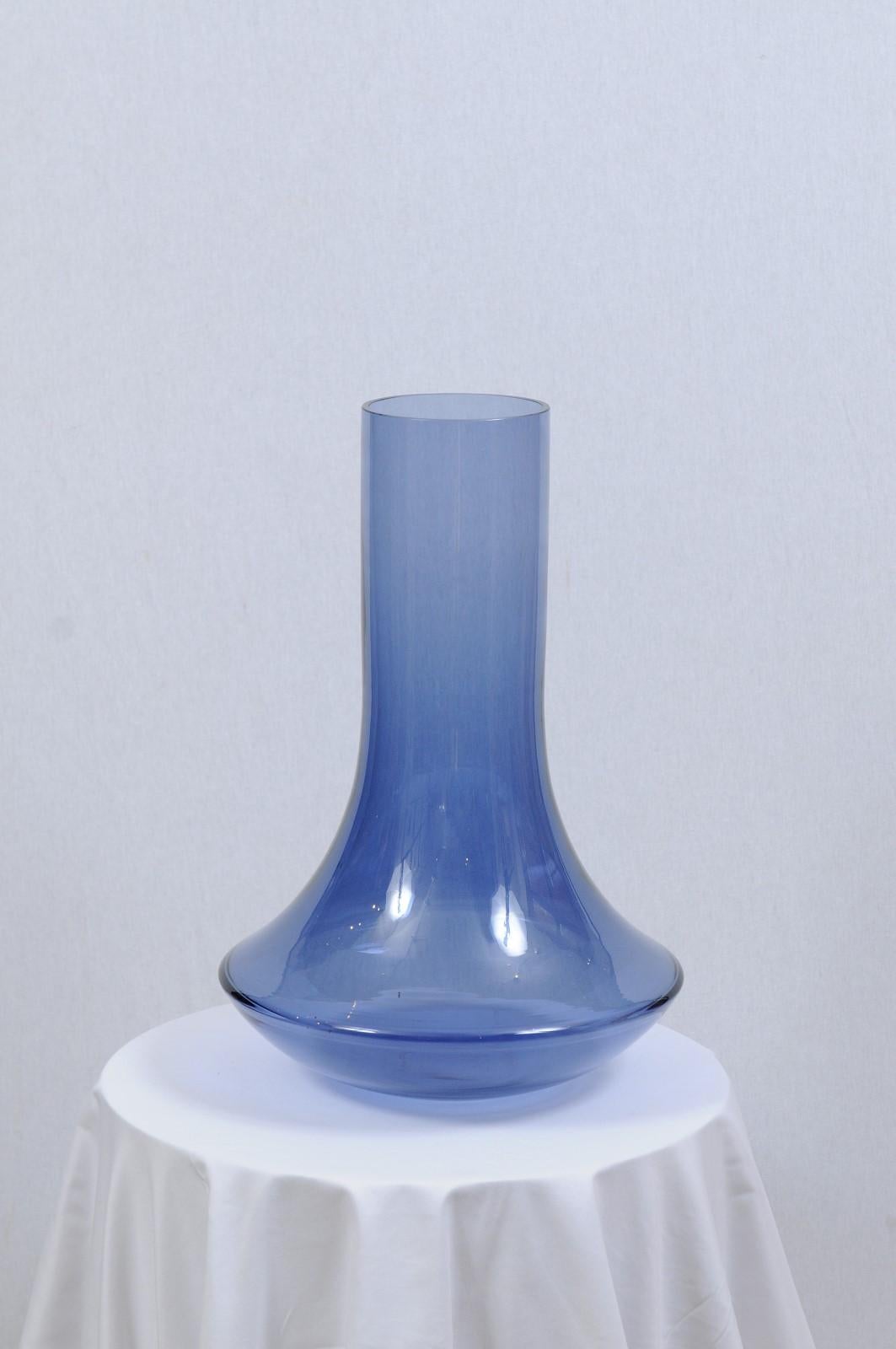 Donghia Large Blue Italian Murano Glass Vase For Sale 2