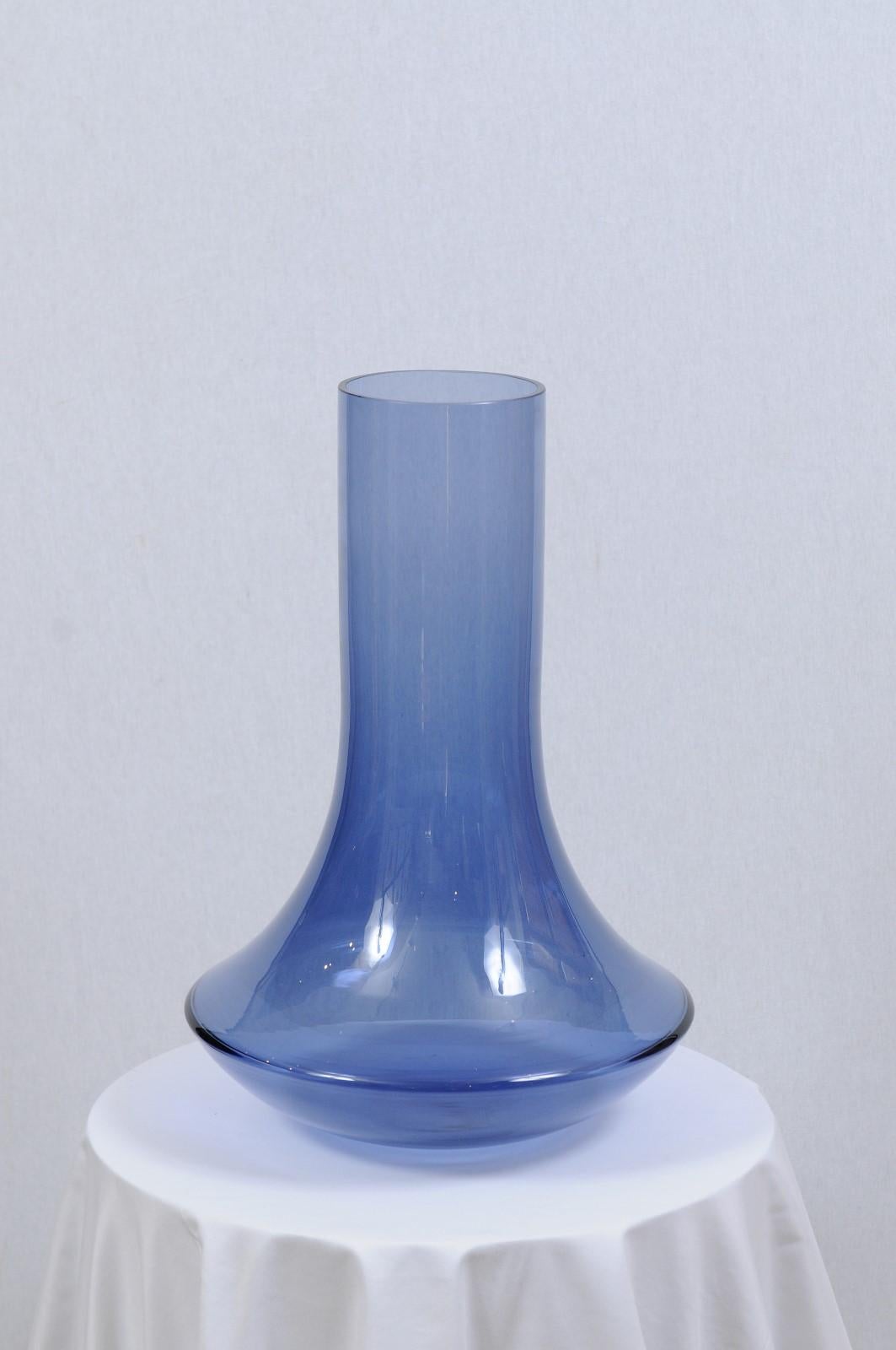 Donghia Large Blue Italian Murano Glass Vase For Sale 4